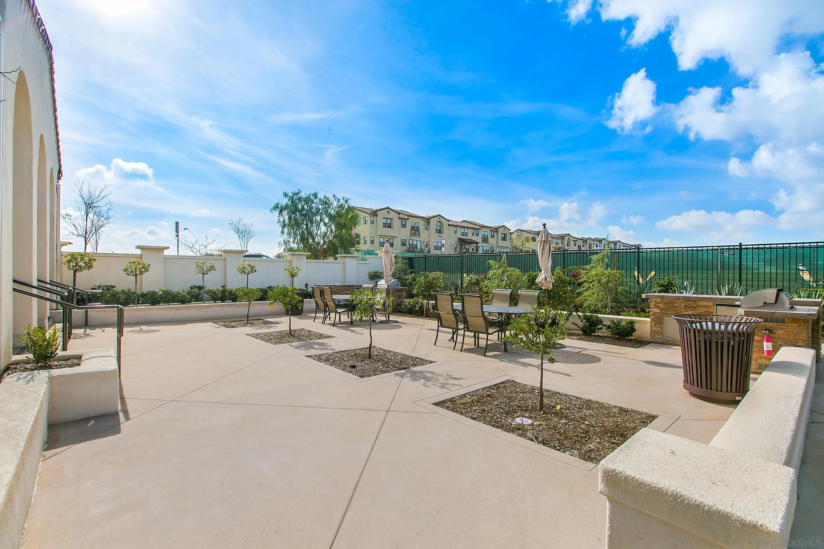 https://cdn.realtyfeed.com/cdn/127/260007301/1cec0c4c2e451197decb6a622d5f83b8.webp