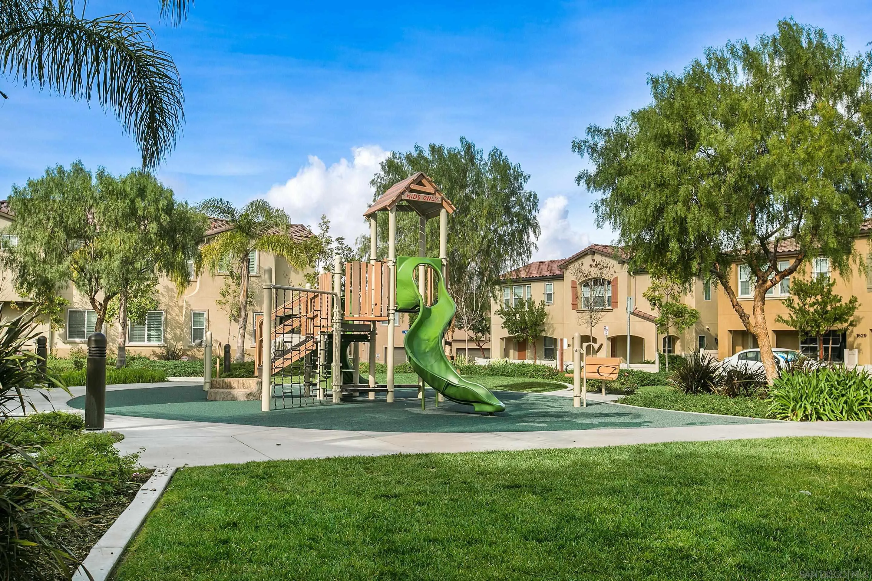 https://cdn.realtyfeed.com/cdn/127/260007301/2abfead108712f325845b65c9823755f.webp