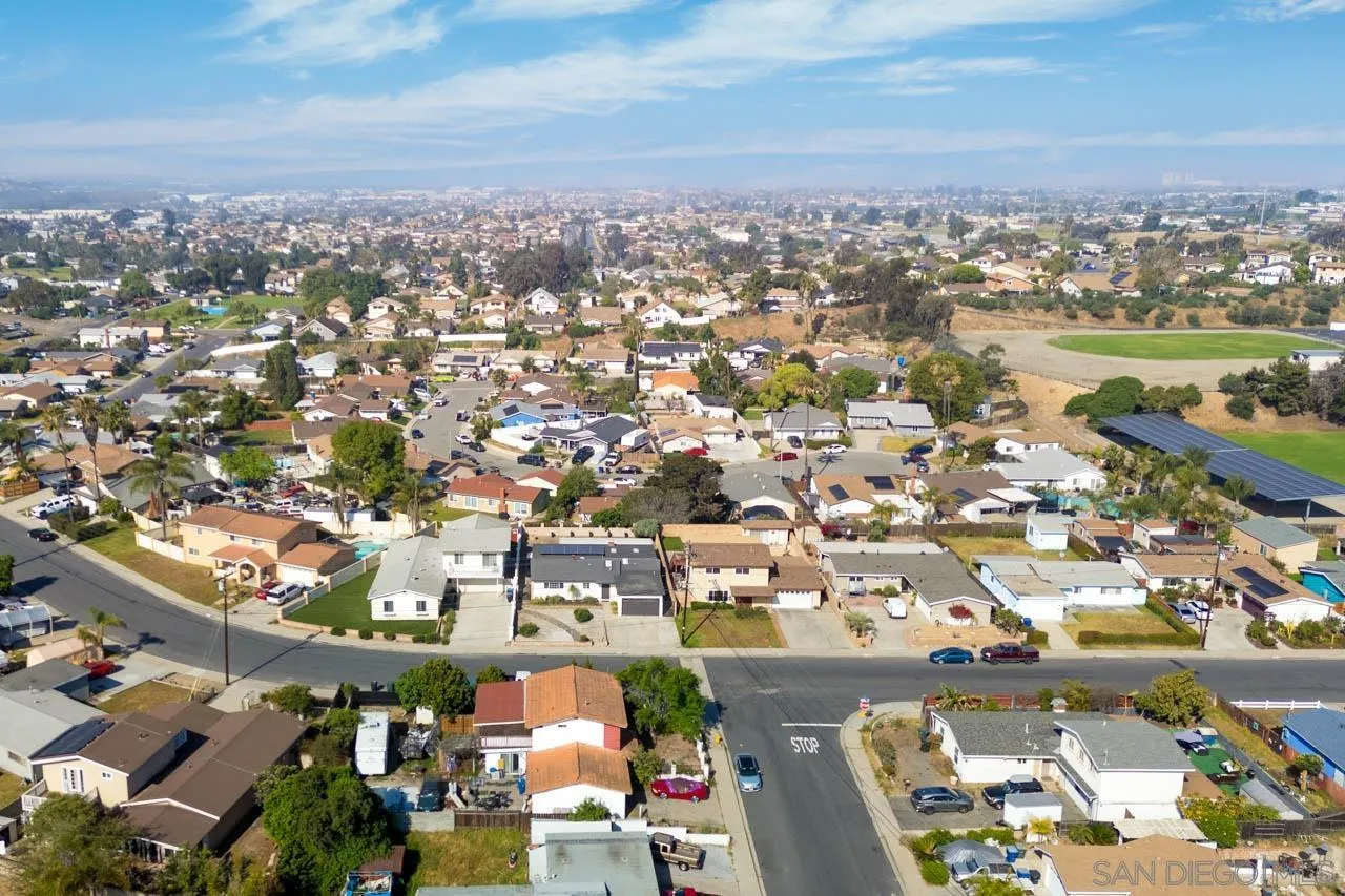 https://cdn.realtyfeed.com/cdn/127/260007315/e1283fa0f81e11cc1e978d181a5585ba.webp