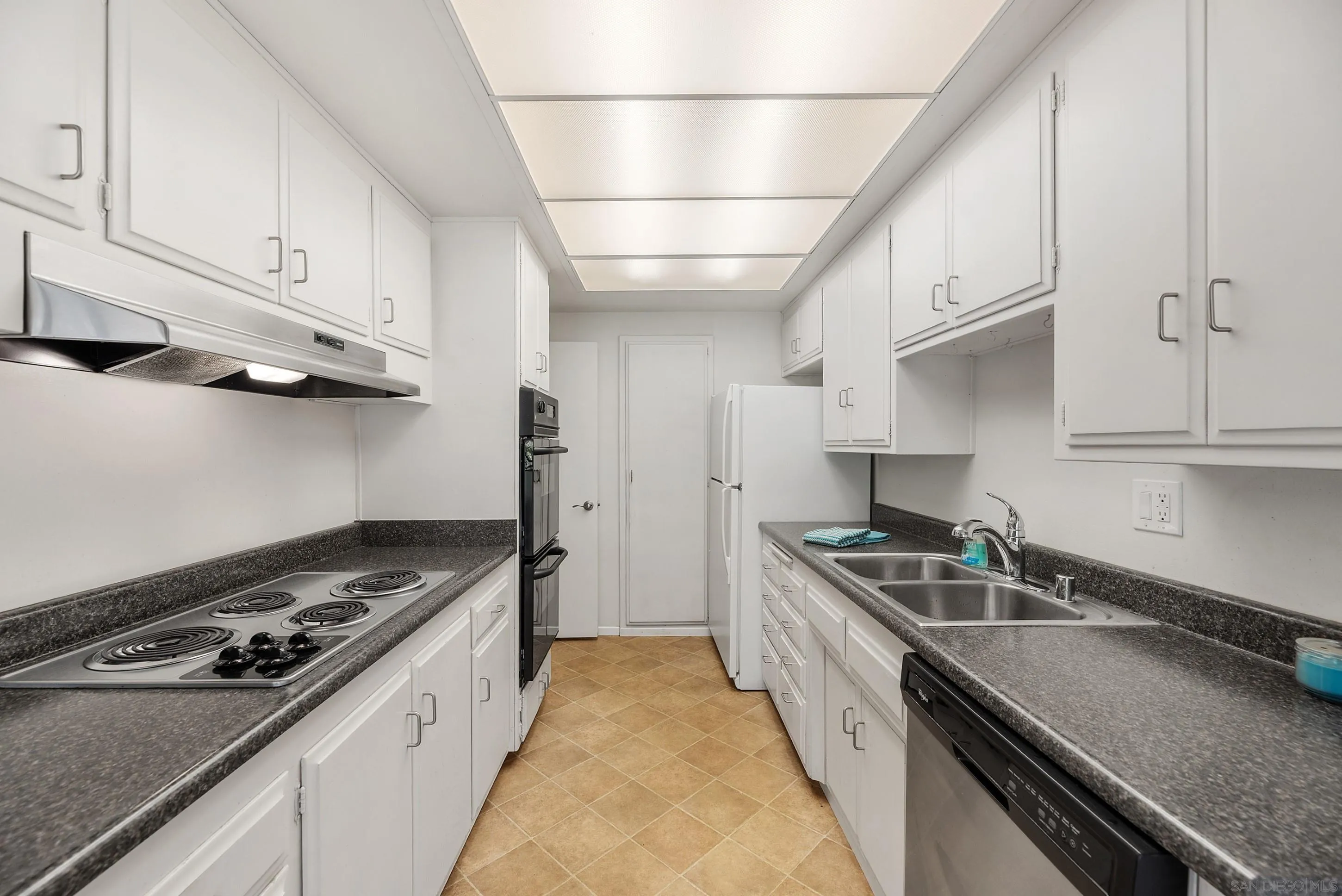 Photo #5: 260007322 Listing: Photo #5