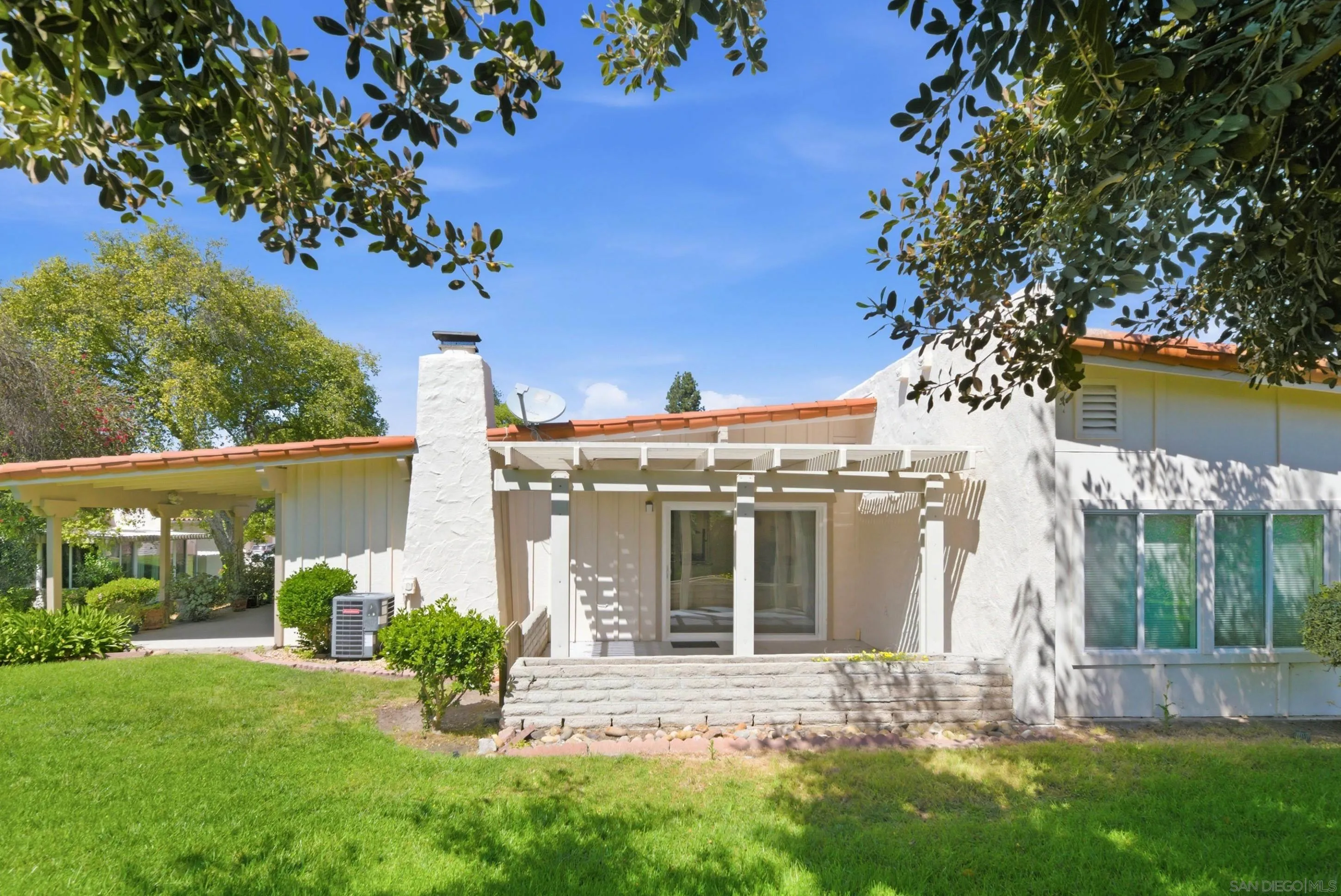 Photo #11: 260007322 Listing: Photo #11