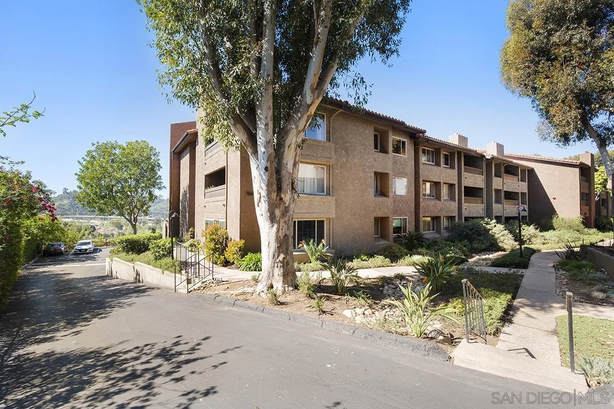 Photo #12: 260007326 Listing: Photo #12