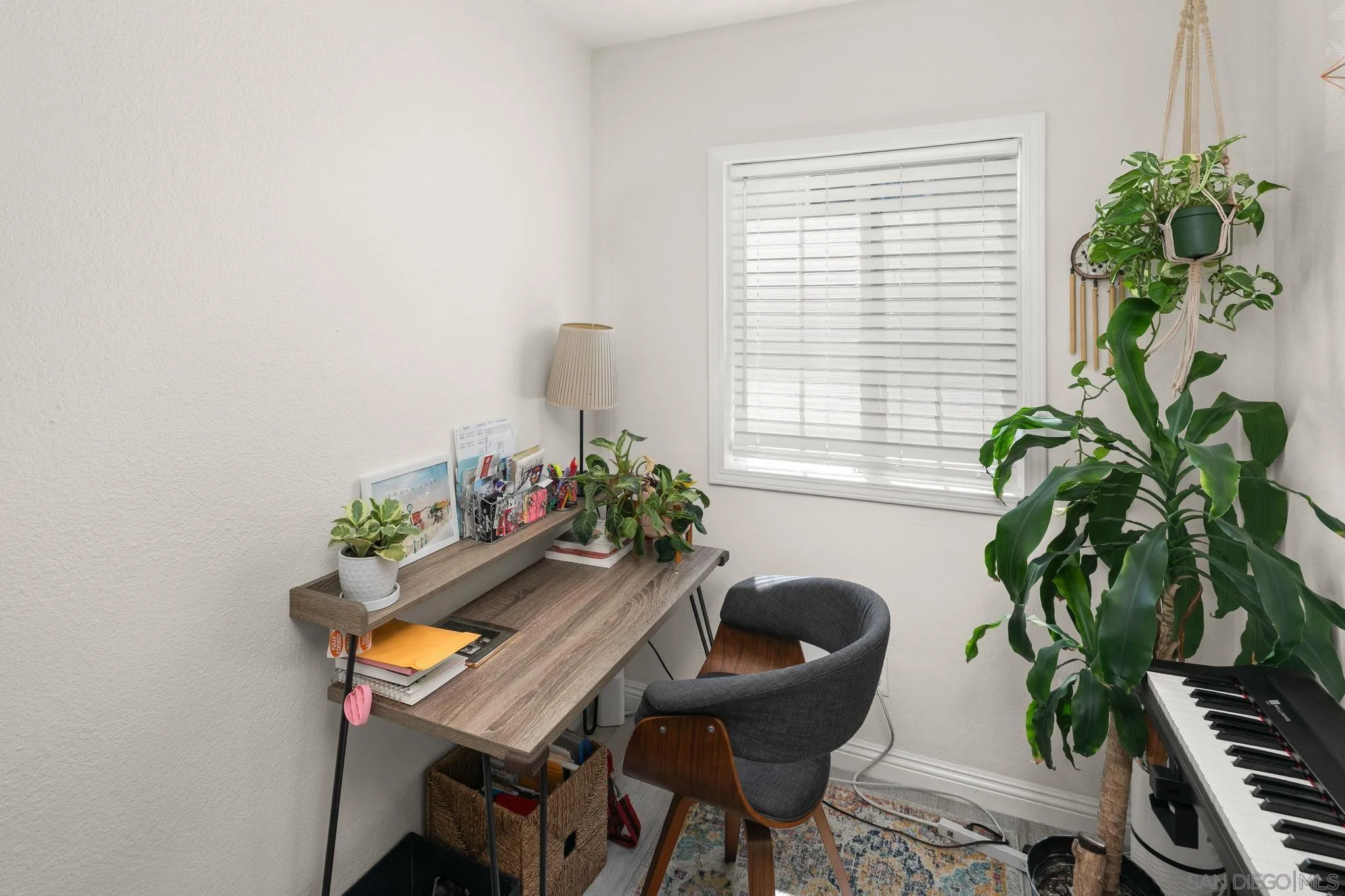 https://cdn.realtyfeed.com/cdn/127/260007329/0cf3b65051470f24c66af222d2ecab2d.webp