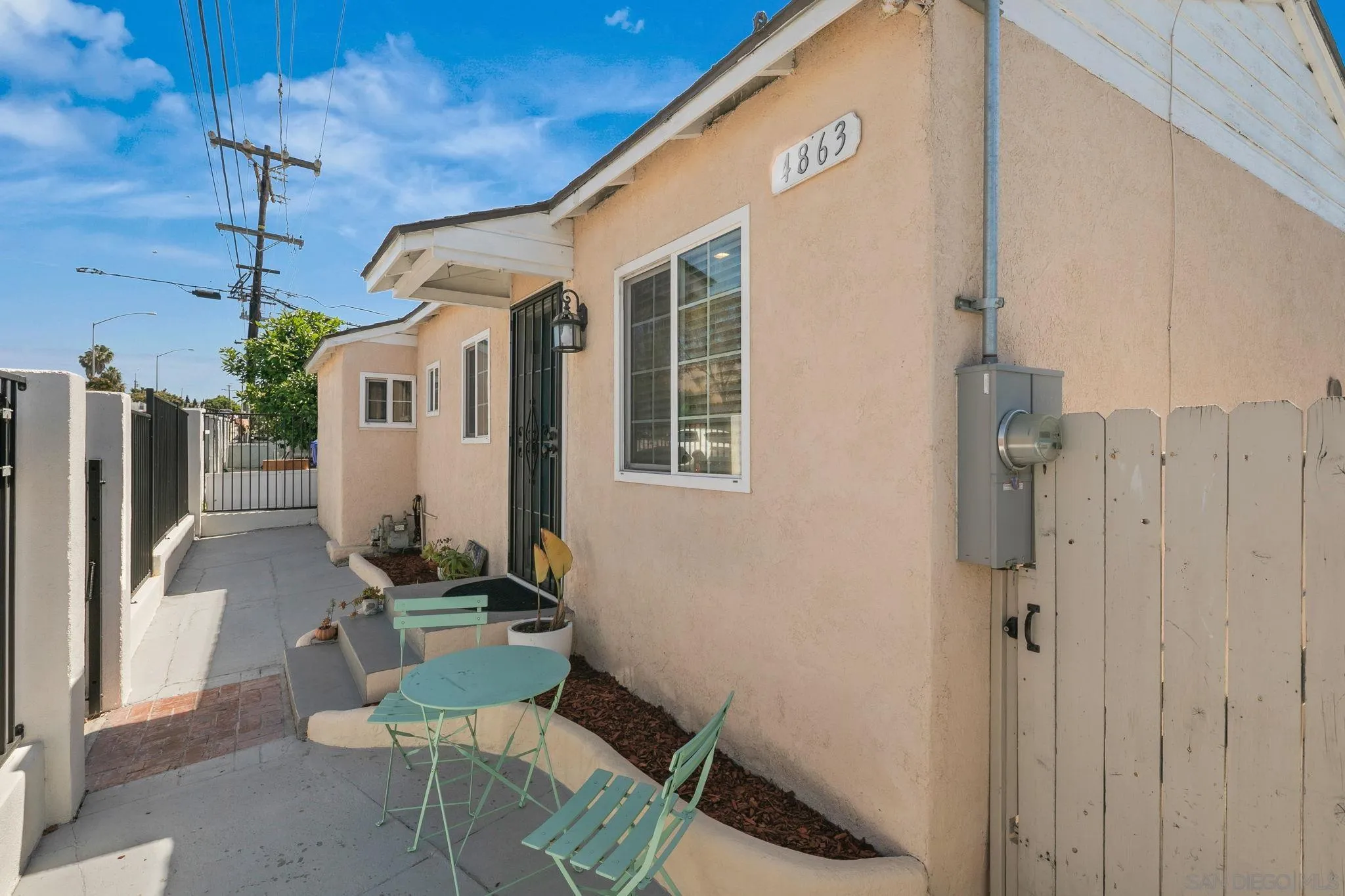 https://cdn.realtyfeed.com/cdn/127/260007329/aacf862b5e3fe9107672ae3da4816b72.webp