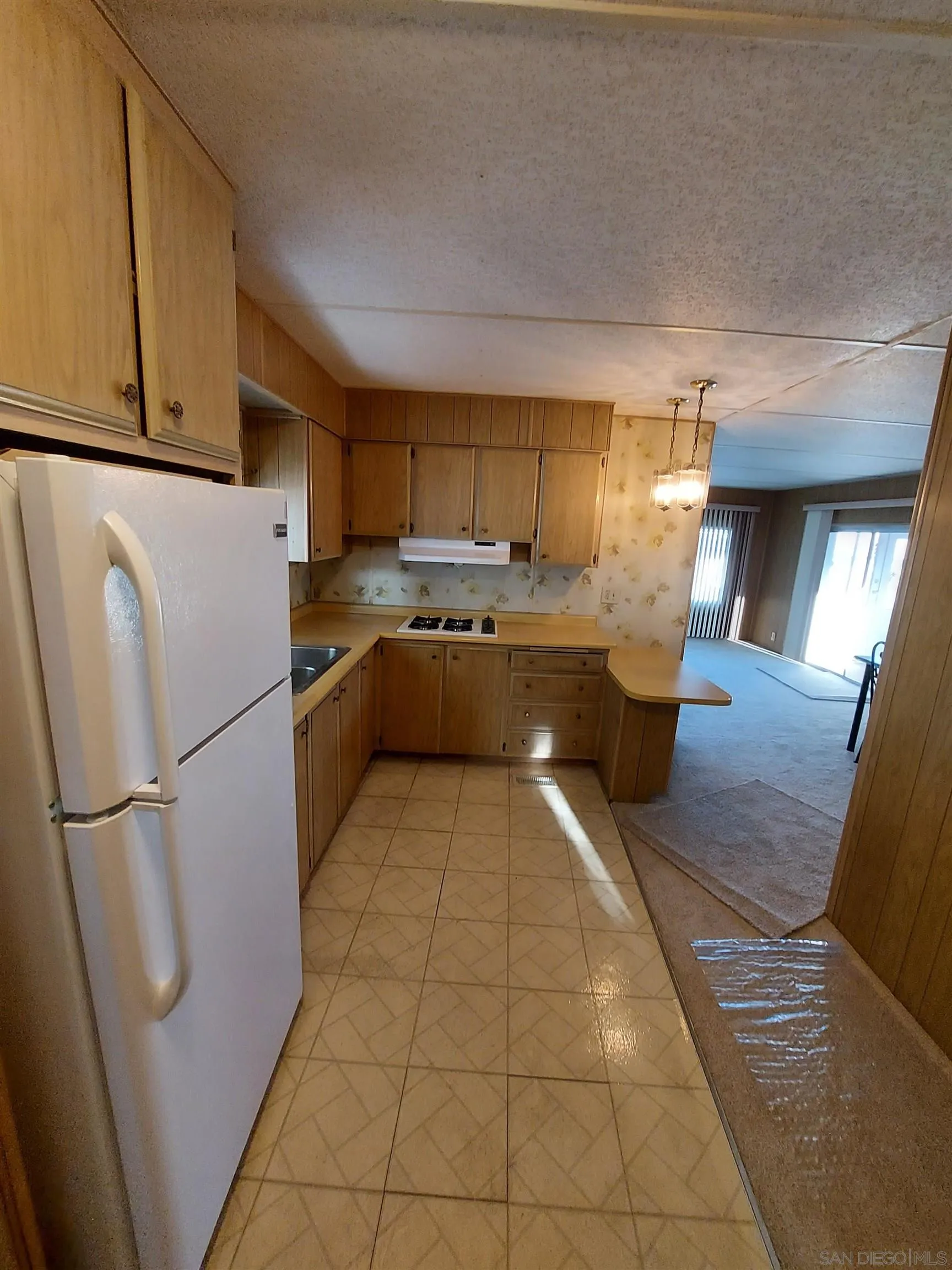 https://cdn.realtyfeed.com/cdn/127/260007333/52f03d89af13f8e6282ffab104529c2b.webp