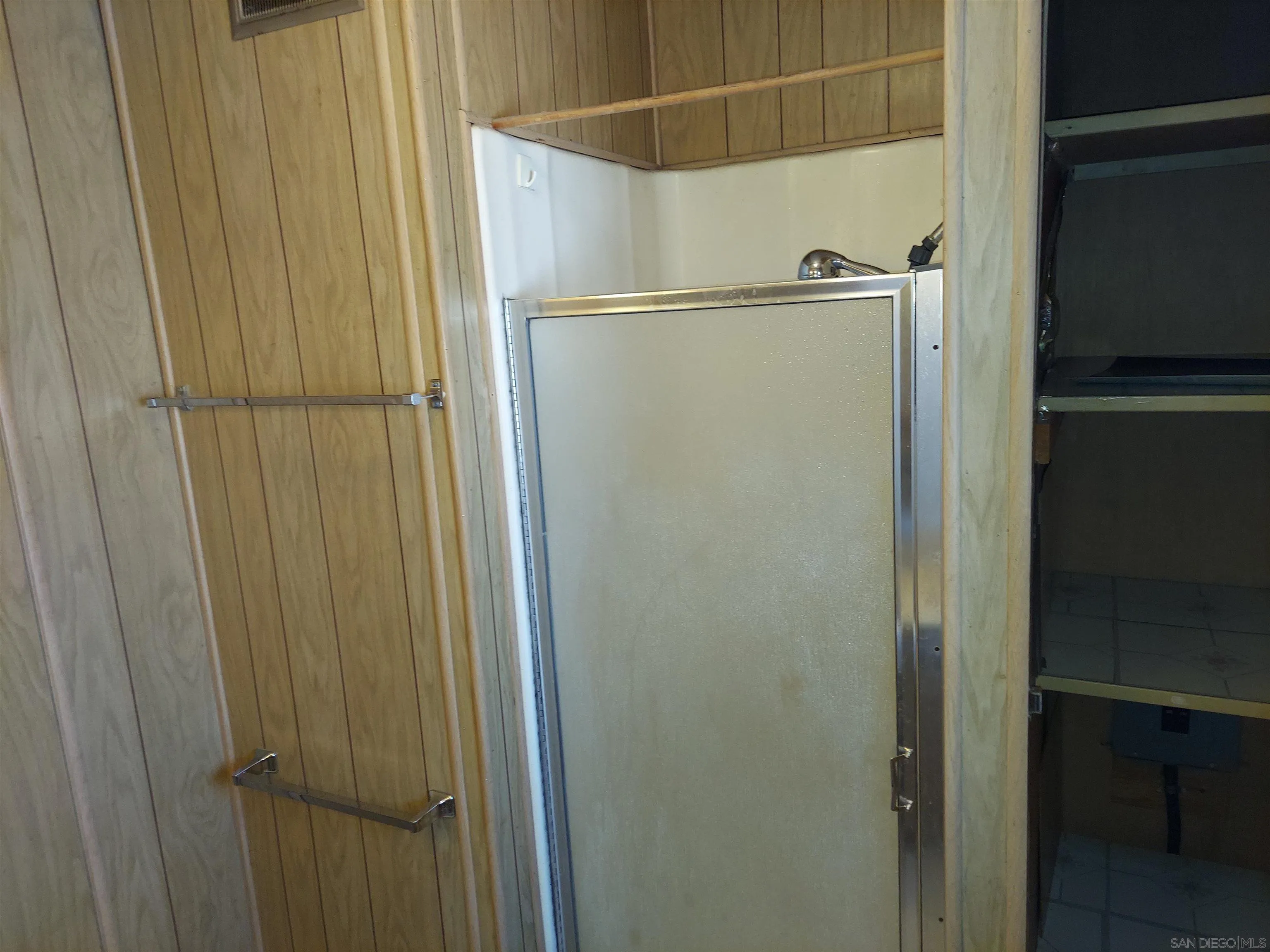 https://cdn.realtyfeed.com/cdn/127/260007333/bc88790dd9102940289f4e924bab5af6.webp