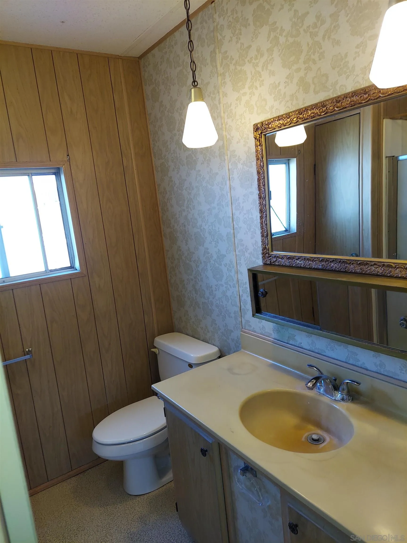 https://cdn.realtyfeed.com/cdn/127/260007333/e90008b1f962631665a3137143847c19.webp