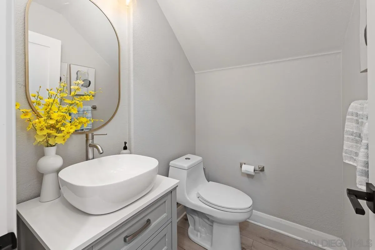 https://cdn.realtyfeed.com/cdn/127/260007334/41b3a484bf0c40bc27dec1614c88d6a0.webp