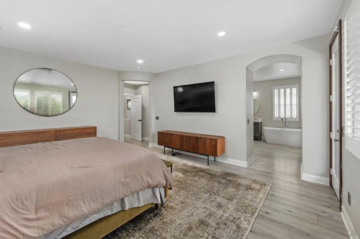 https://cdn.realtyfeed.com/cdn/127/260007334/faf6760f9623099ab50f5d740da7025a.webp