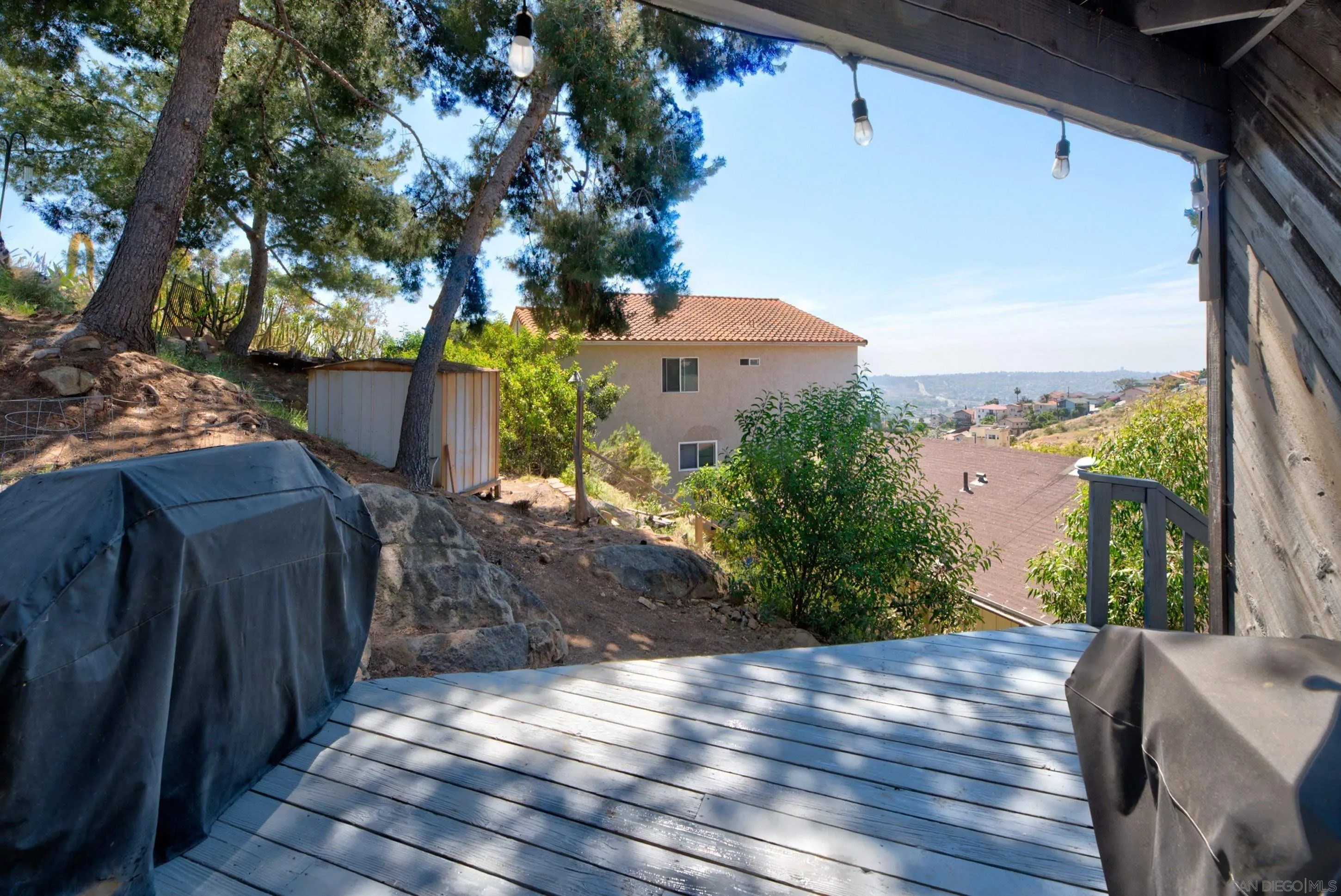 https://cdn.realtyfeed.com/cdn/127/260007335/297eb08f587c6e4d271a816f3ed021f8.webp