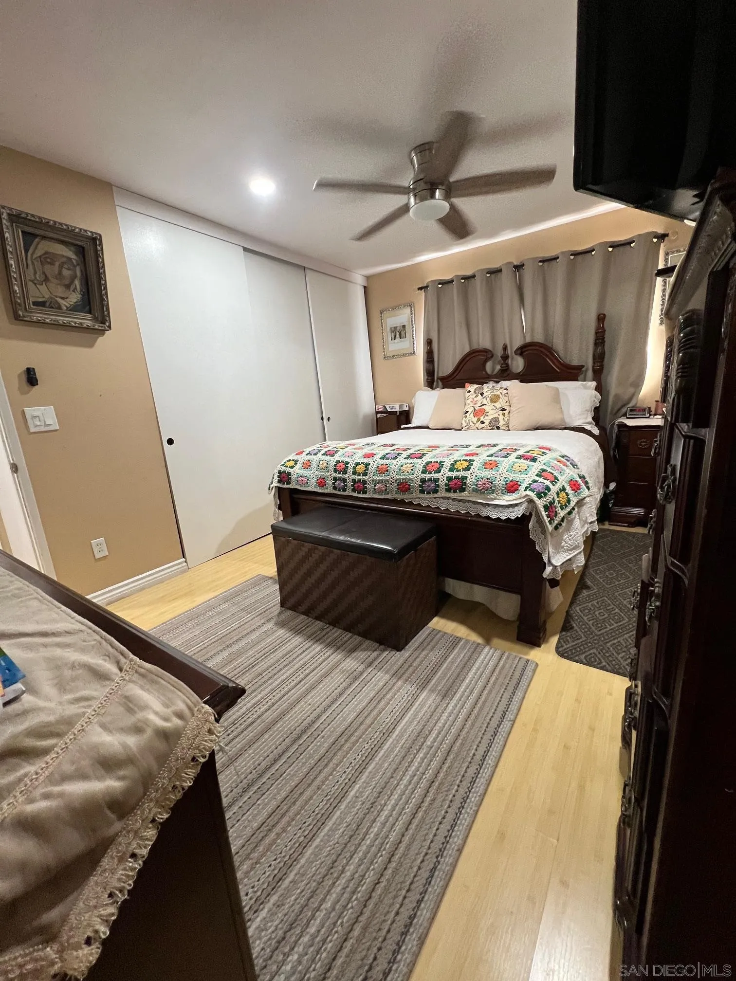 https://cdn.realtyfeed.com/cdn/127/260007337/174194bb0c913e0fe0fbef18fc9a9af3.webp