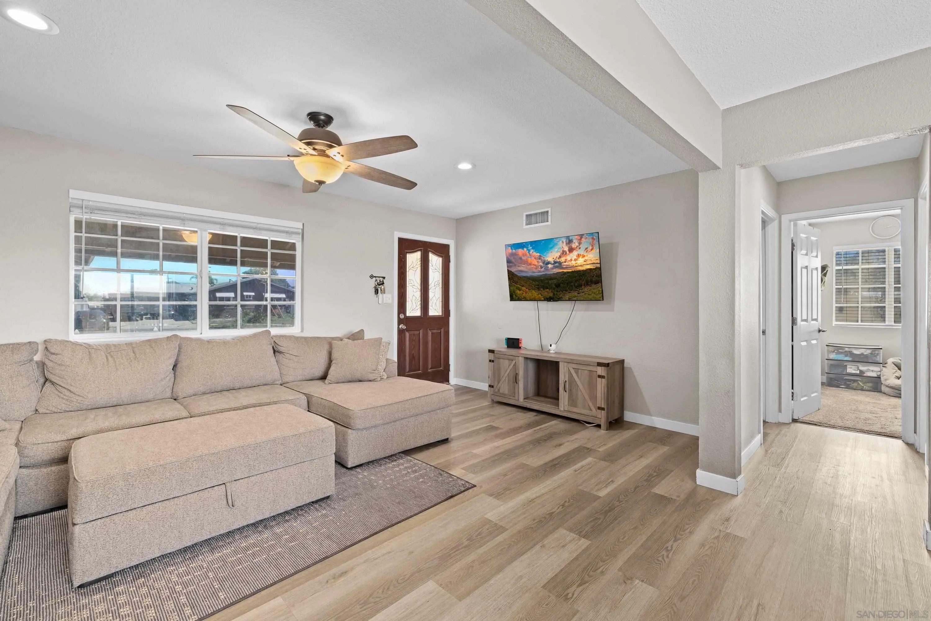 https://cdn.realtyfeed.com/cdn/127/260007339/5e1868d16476cc798aeb2f13ff255a16.webp
