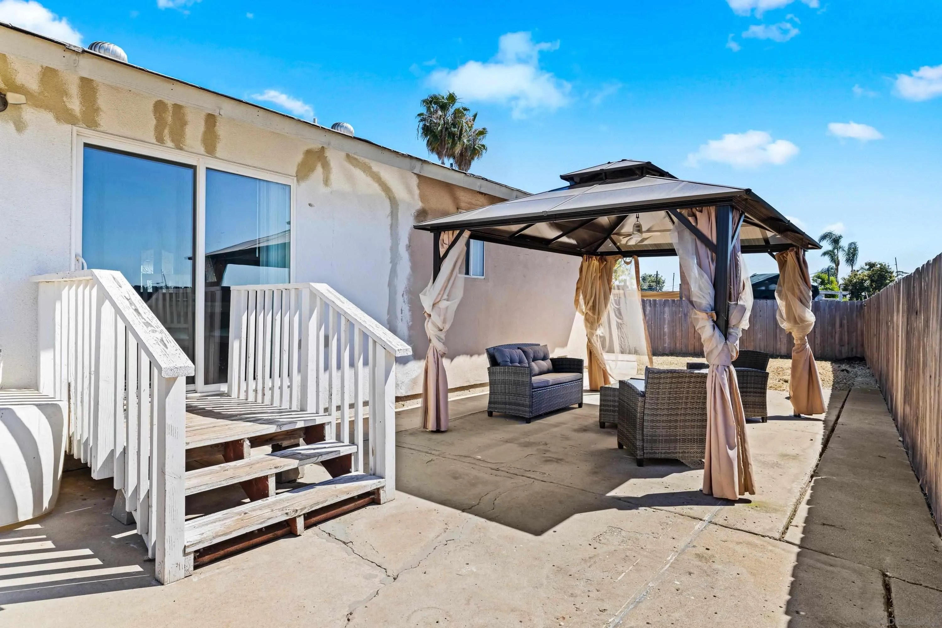 https://cdn.realtyfeed.com/cdn/127/260007339/8f210c350bc18524e60511870355d18e.webp