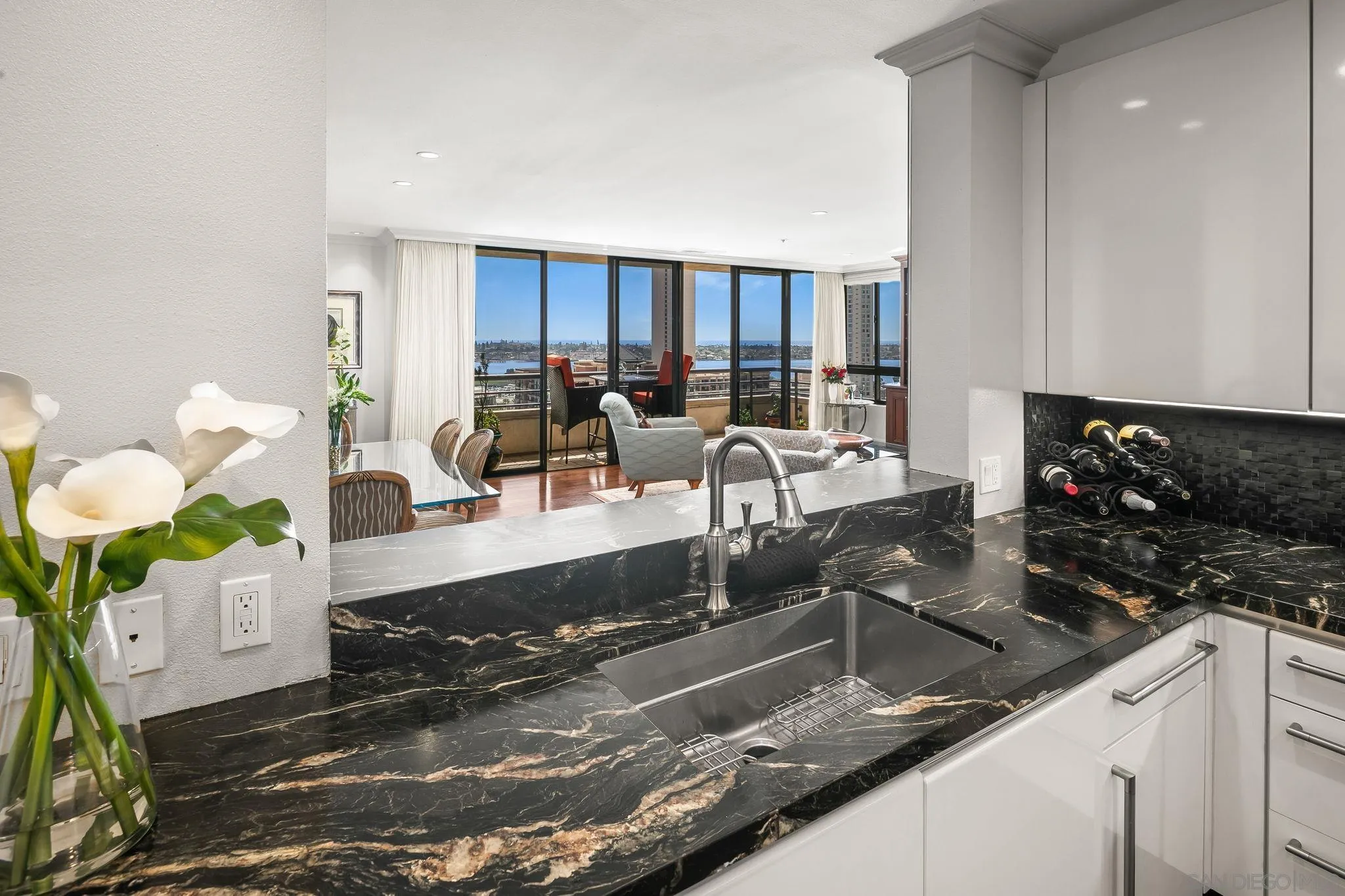 Photo #4: 260007349 Listing: Photo #4