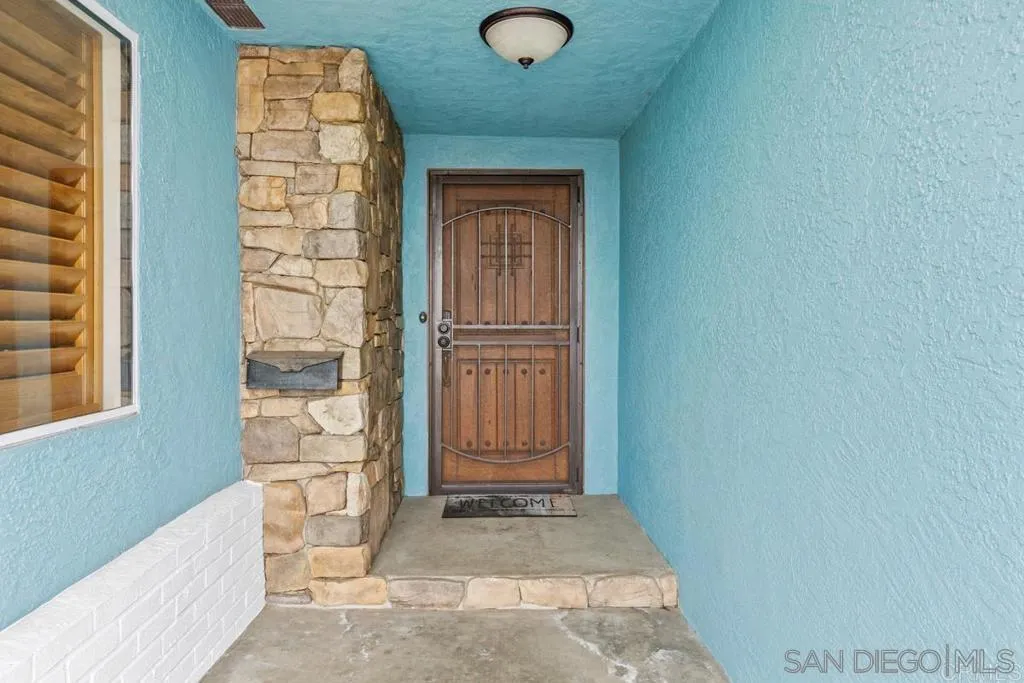 https://cdn.realtyfeed.com/cdn/127/260007354/a9fb7c1002e458721b33ae8d9eccc808.webp
