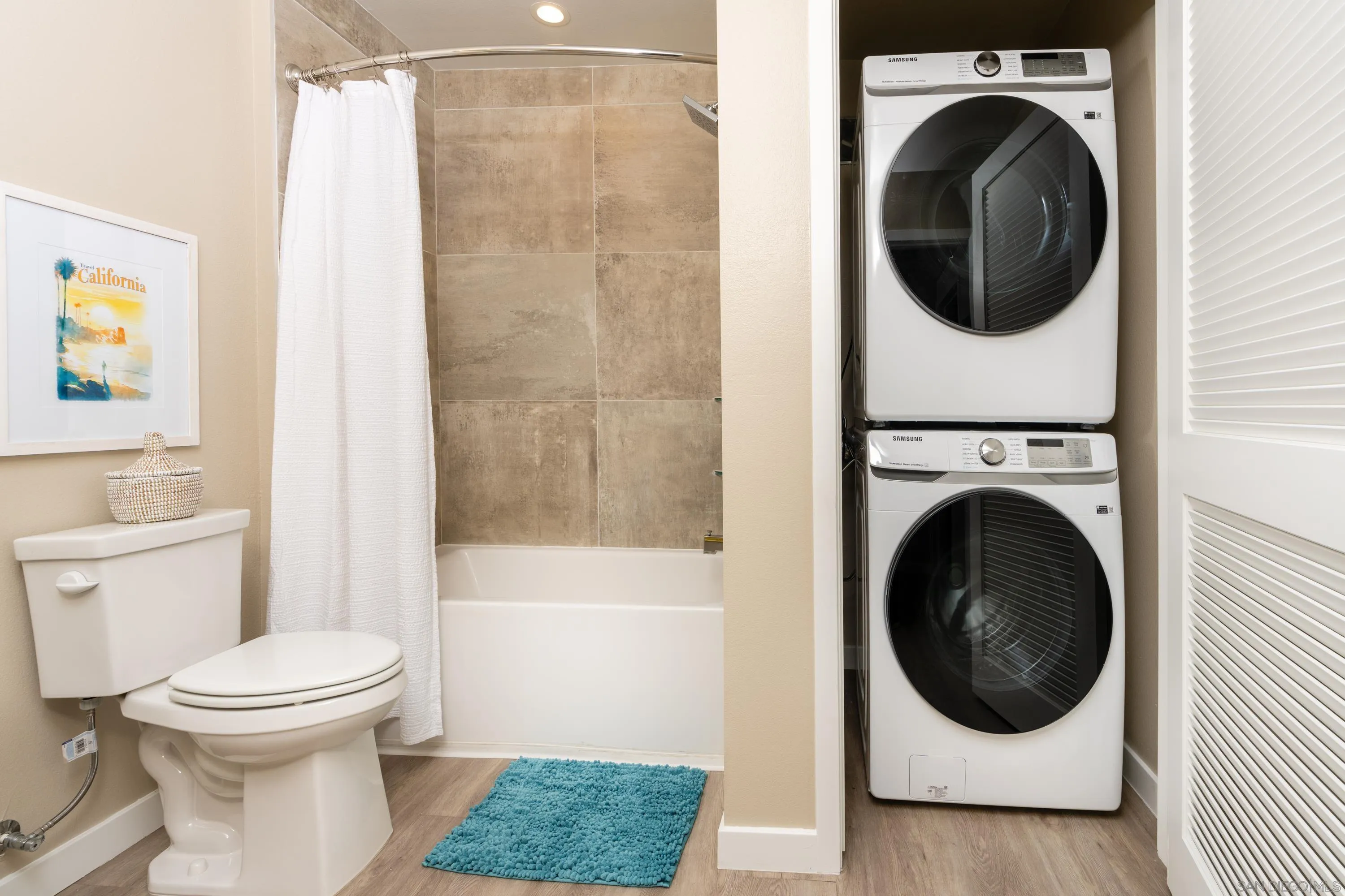 https://cdn.realtyfeed.com/cdn/127/260007356/15d704e9acc71569e41274b34bb19782.webp