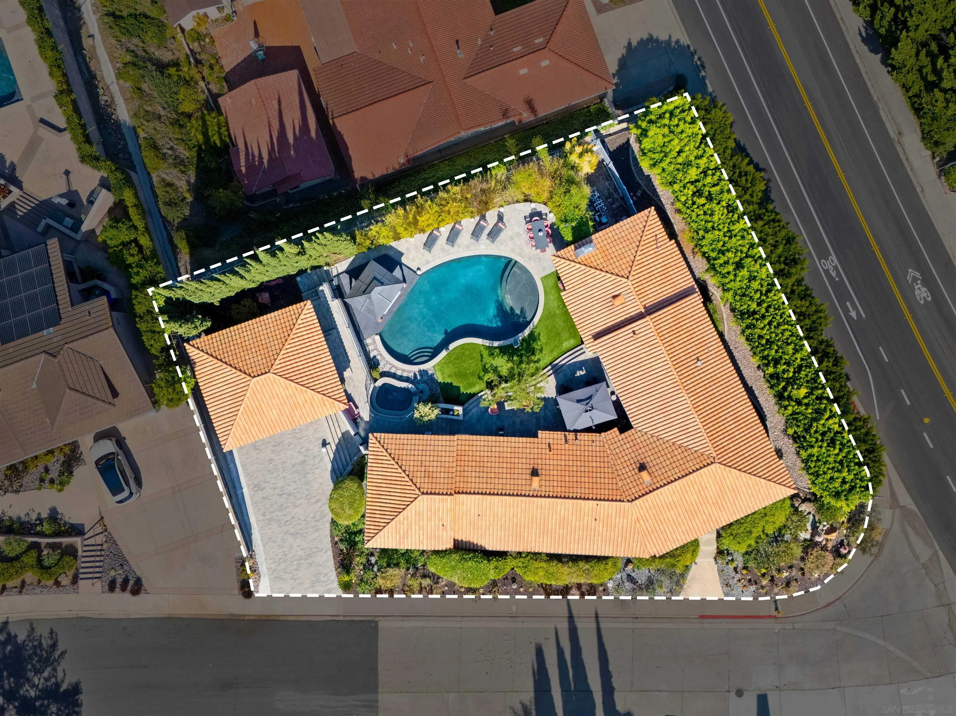 https://cdn.realtyfeed.com/cdn/127/260007359/3129ecfded7c1c0e5f244756e00112e7.webp
