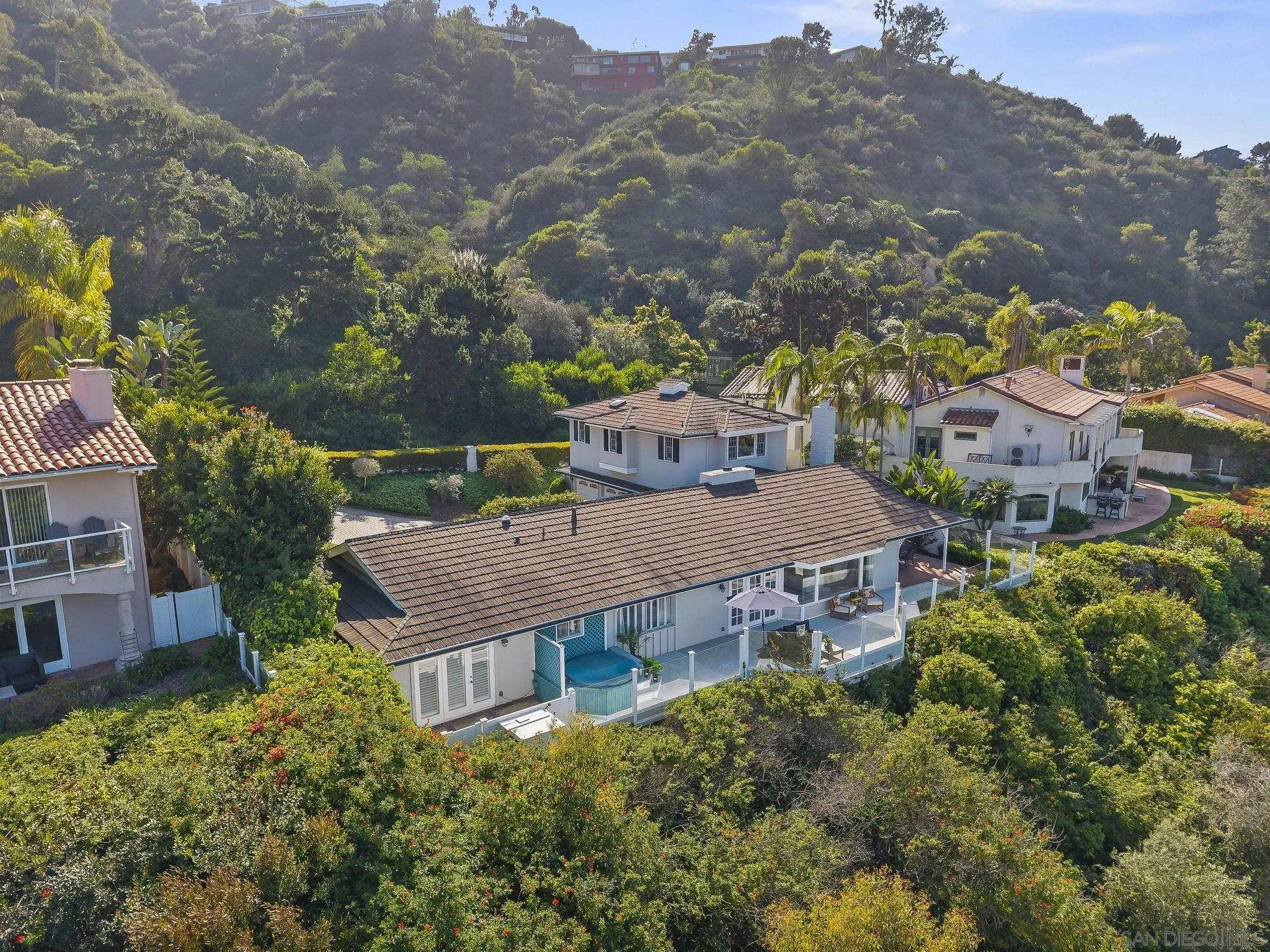 https://cdn.realtyfeed.com/cdn/127/260007373/2a408124c3d274253ad5006d0a7bf924.webp