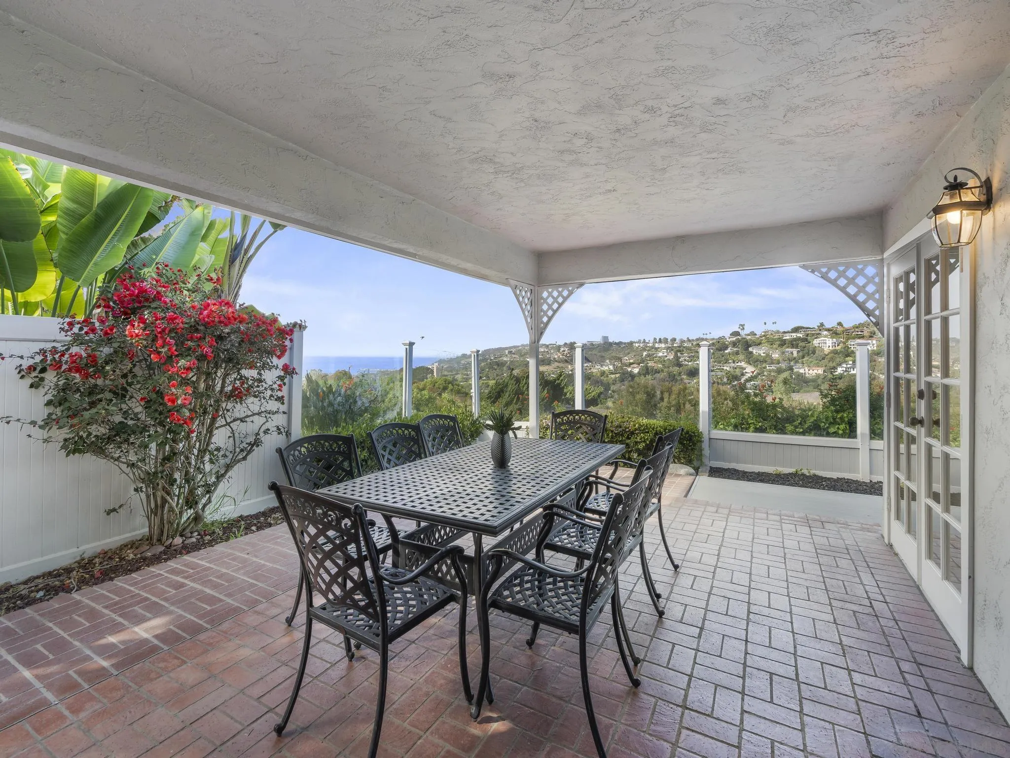 https://cdn.realtyfeed.com/cdn/127/260007373/b1f8c7c31906181c29bacf3e74d42dc3.webp