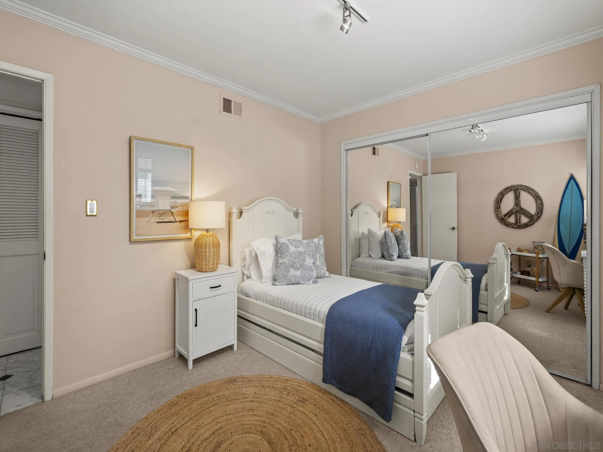 https://cdn.realtyfeed.com/cdn/127/260007373/b52e50c6bd0f9ac568f54a929e965648.webp