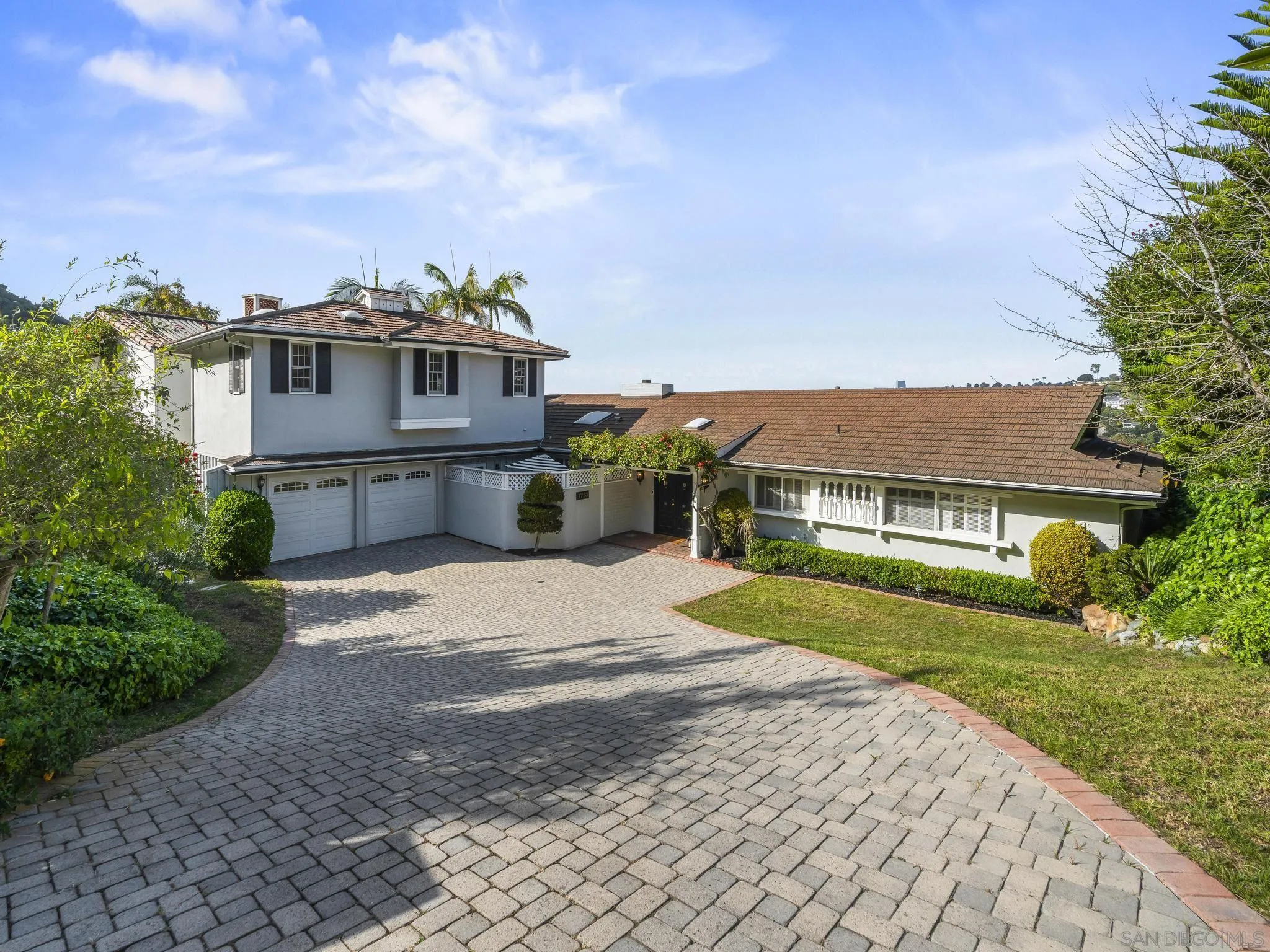 https://cdn.realtyfeed.com/cdn/127/260007373/d860ef1eda405450166493bde7e43ee6.webp
