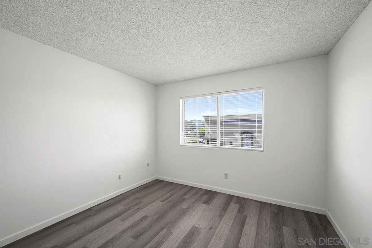https://cdn.realtyfeed.com/cdn/127/260007388/095d2bb36655b2c3c2a68eb23cafc7df.webp