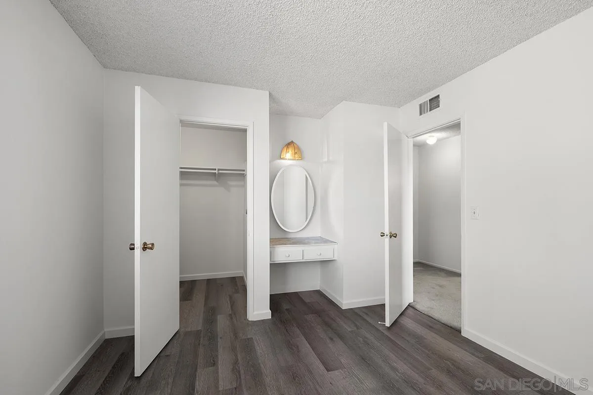 https://cdn.realtyfeed.com/cdn/127/260007388/0964634d20c14d890f14b5c434befdb8.webp