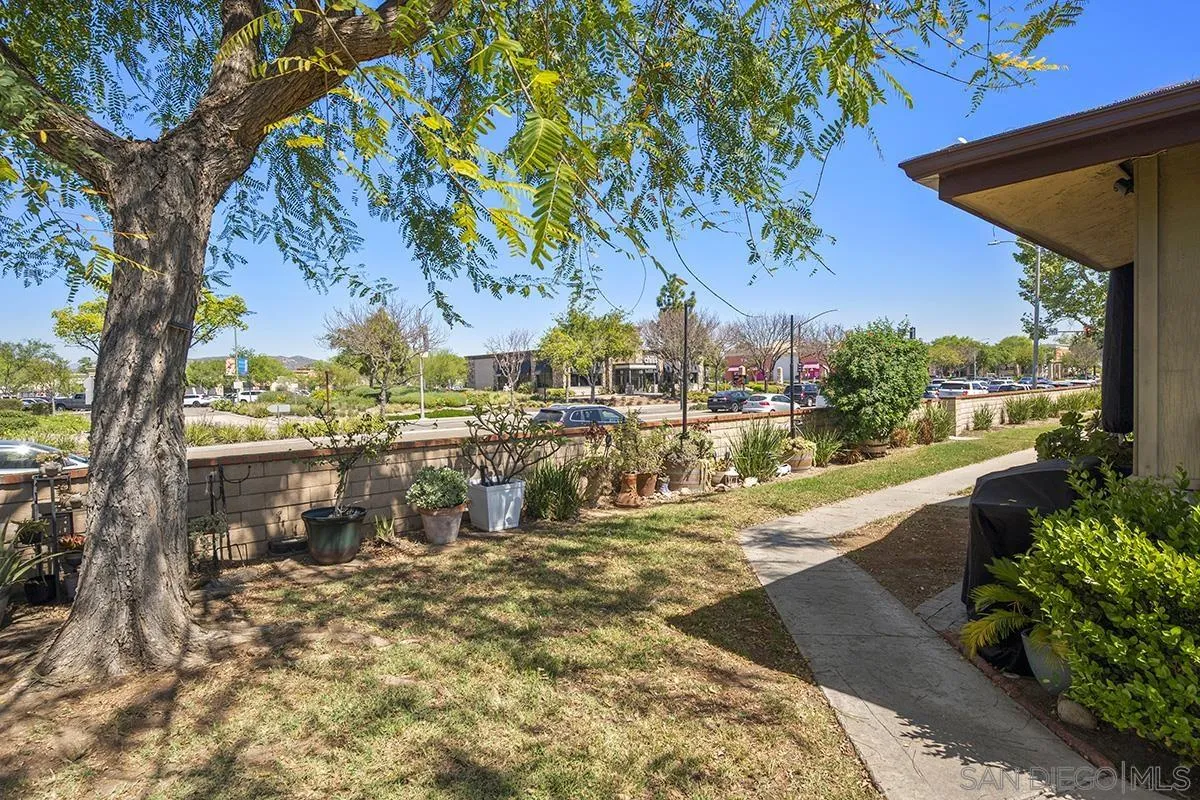 https://cdn.realtyfeed.com/cdn/127/260007388/16b424452c7fd148ce3099ff9756c50e.webp
