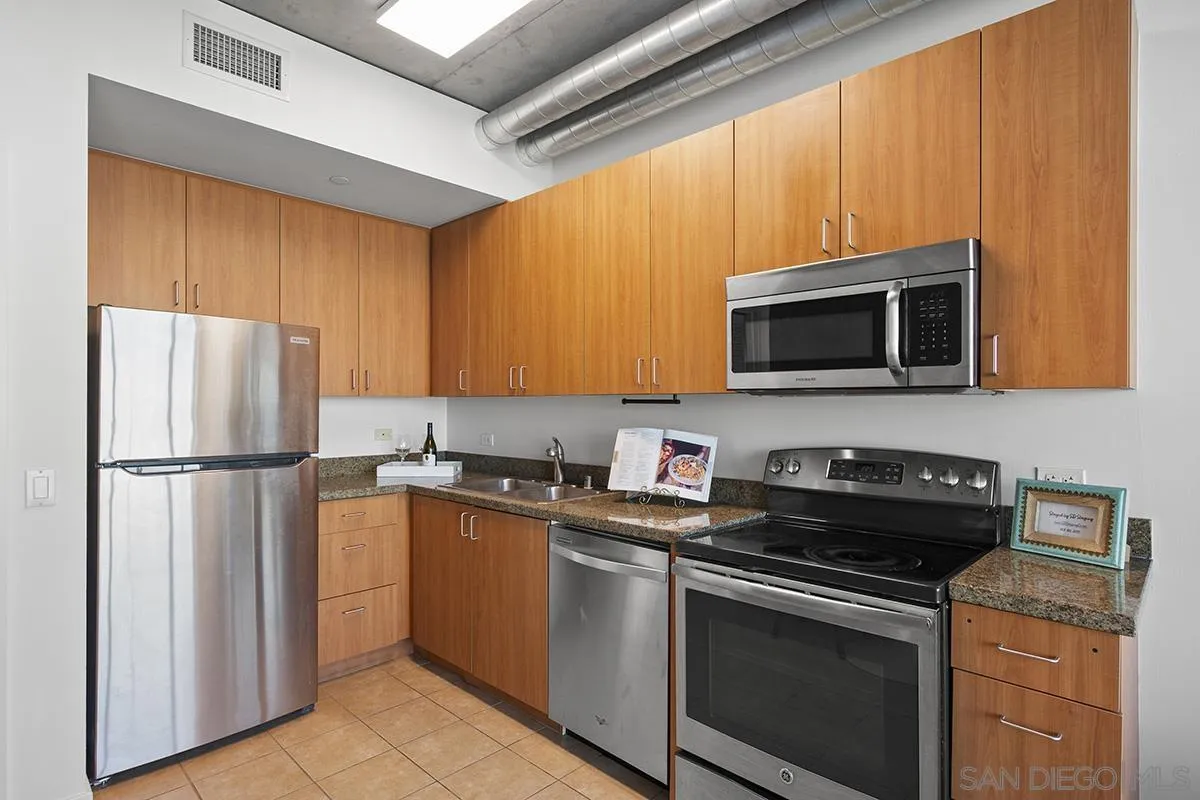 Photo #13: 260007397 Listing: Photo #13