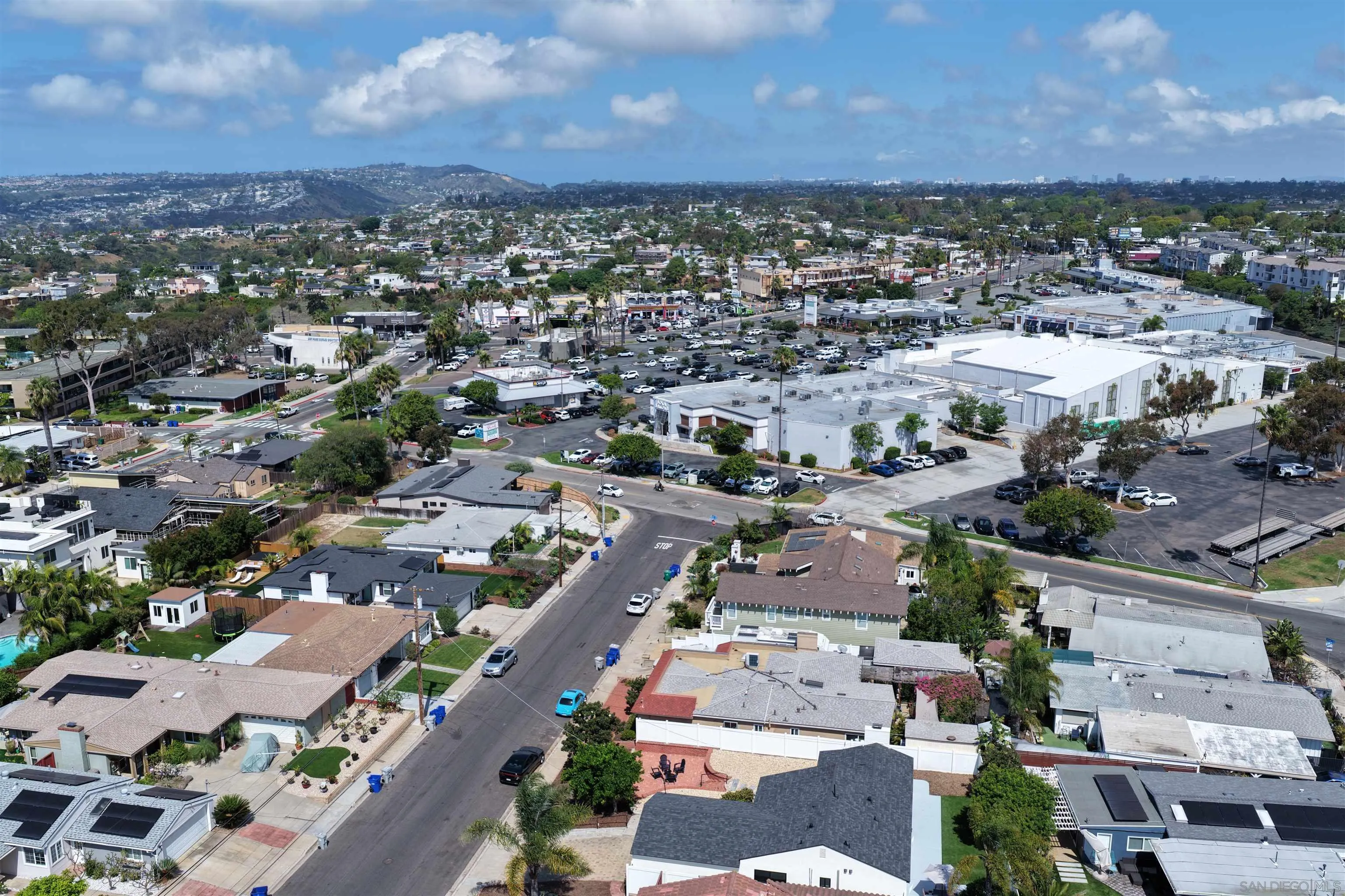https://cdn.realtyfeed.com/cdn/127/260007400/63caf593c60a5a98c63fd12c9865d40d.webp