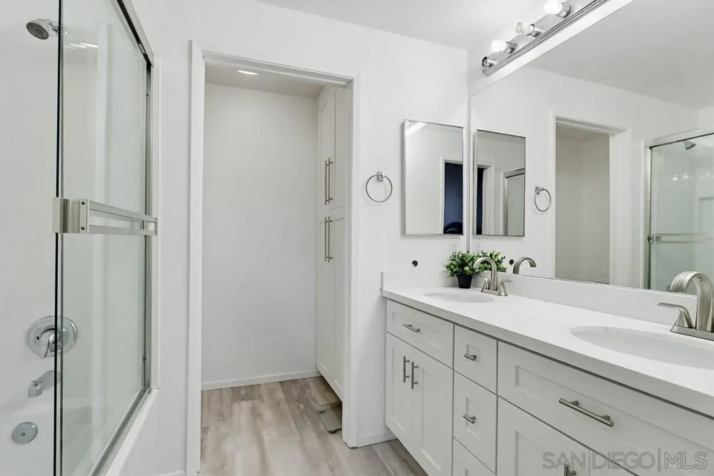 Photo #27: 260007408 Listing: Photo #27