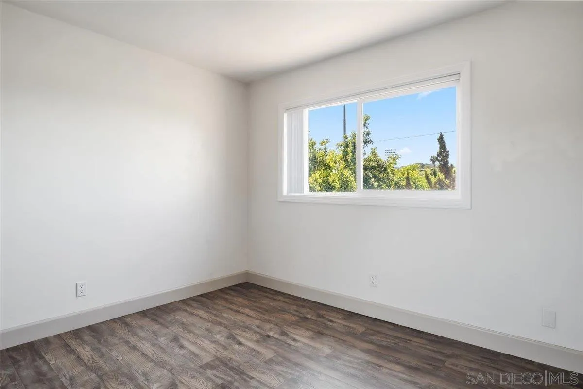 https://cdn.realtyfeed.com/cdn/127/260007413/c285bf1131d5294070957b66f9ccdf04.webp