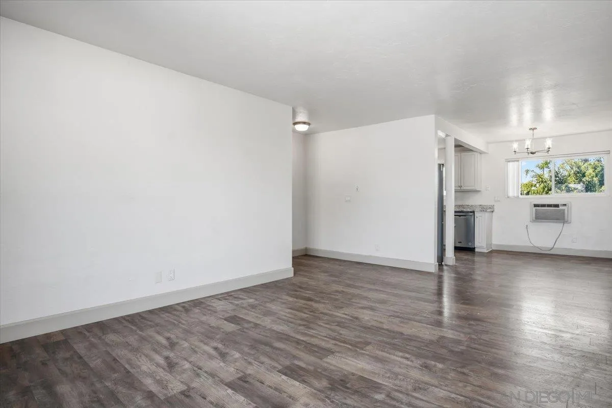 Photo #14: 260007413 Listing: Photo #14