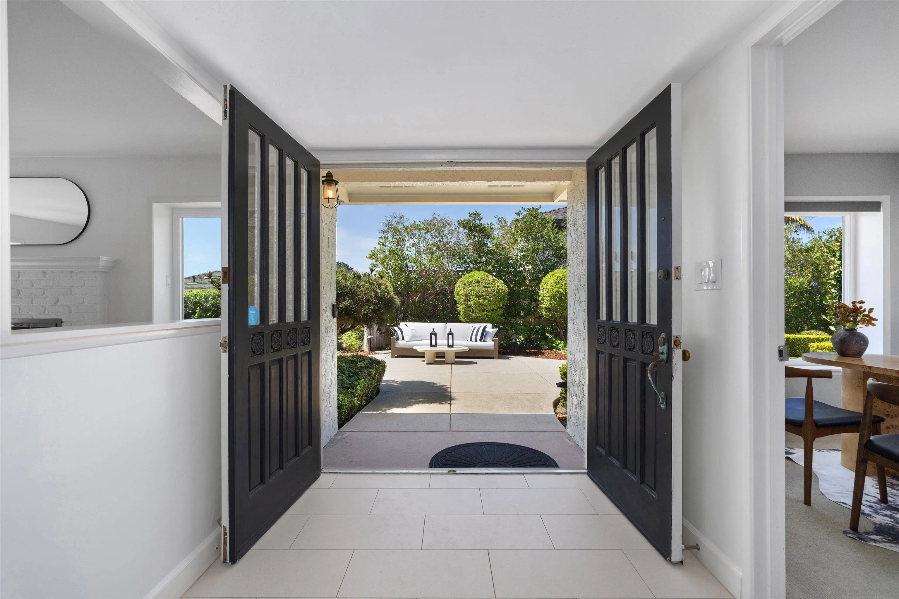 https://cdn.realtyfeed.com/cdn/127/260007415/1c322e937ee54f9f1ca88e194834656f.webp