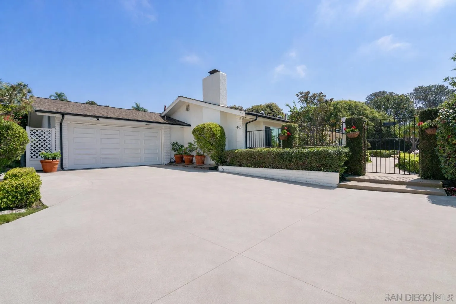https://cdn.realtyfeed.com/cdn/127/260007415/c0712e9e32799161ba855309058bce98.webp