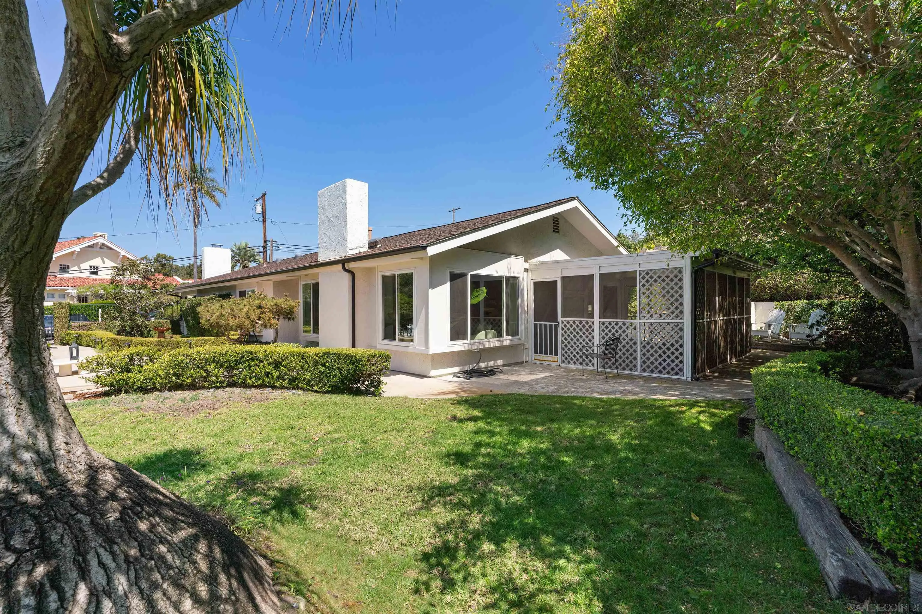 https://cdn.realtyfeed.com/cdn/127/260007415/e6bb02db685909900f8263b8f374b5a0.webp
