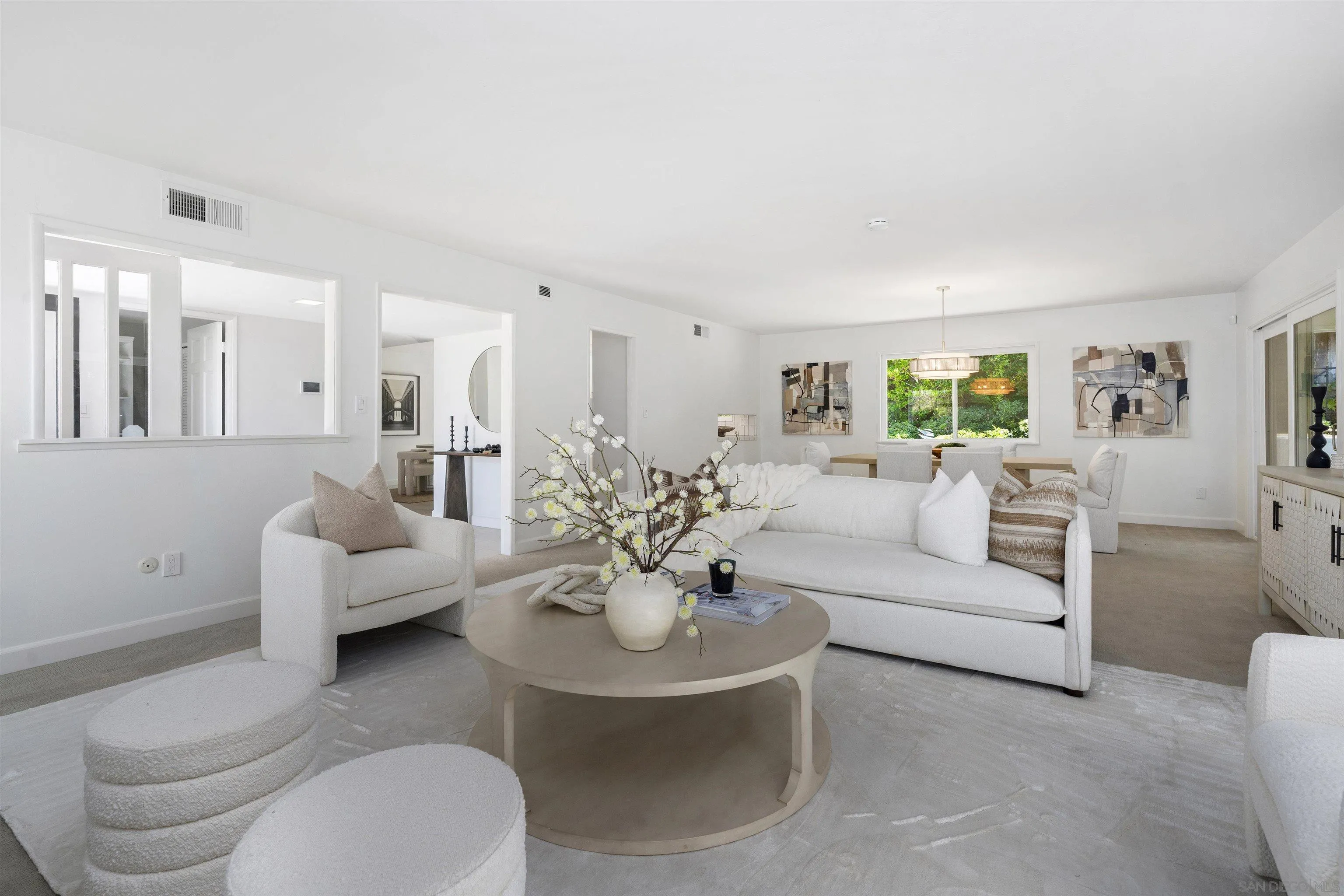 https://cdn.realtyfeed.com/cdn/127/260007415/e87a9c9fde4a81b0a5231d15ec47cba3.webp