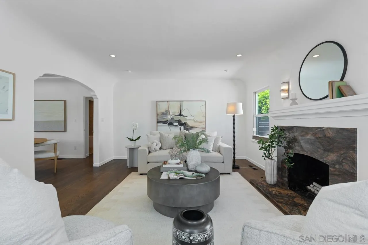 https://cdn.realtyfeed.com/cdn/127/260007416/acb94db54c25c1d13f575ffdc43779a6.webp