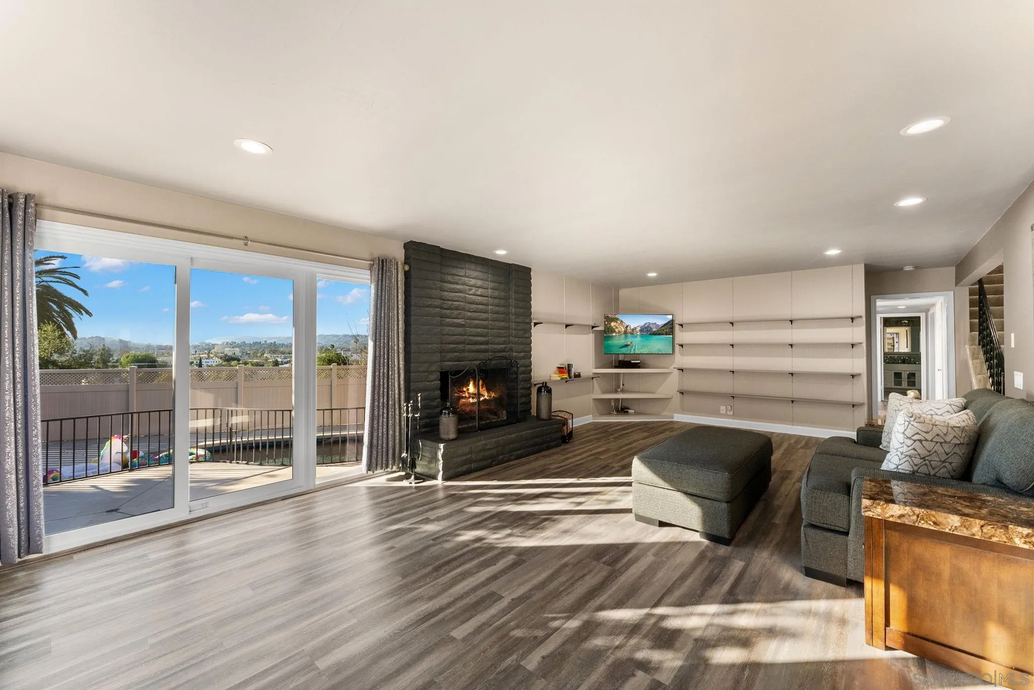 https://cdn.realtyfeed.com/cdn/127/260007425/cb31dc9da7f9998ec66e5467536cc060.webp