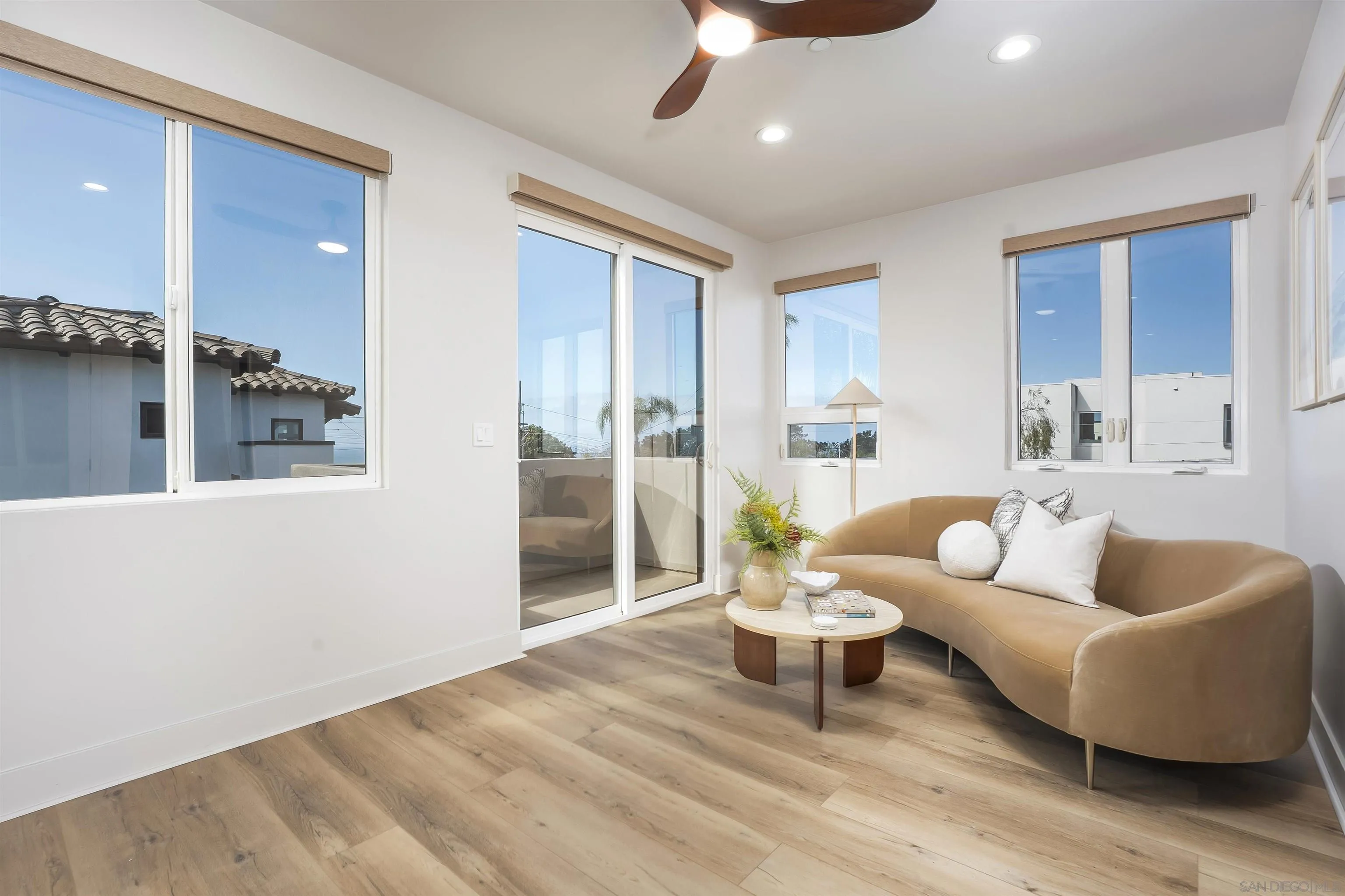 https://cdn.realtyfeed.com/cdn/127/260007428/07f678e0537c0a512f8409ae788a3bbc.webp