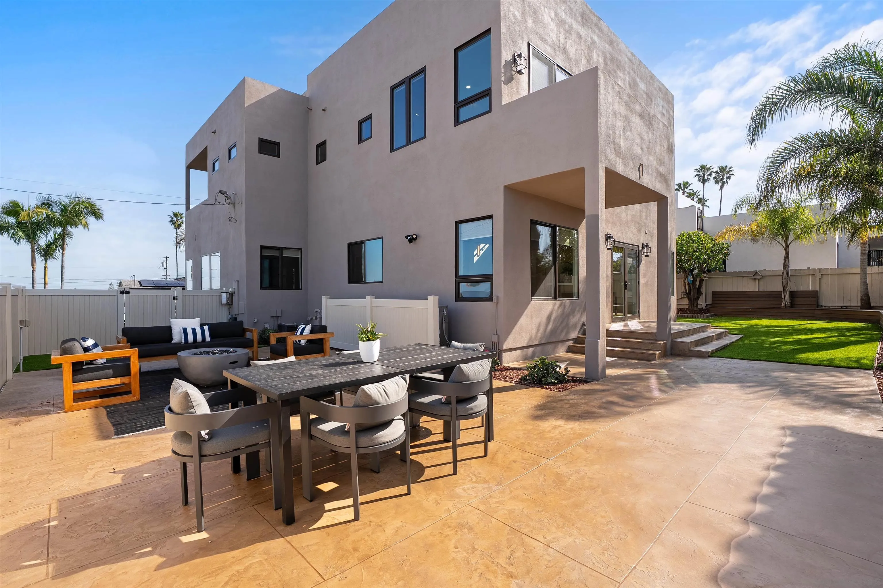 https://cdn.realtyfeed.com/cdn/127/260007428/4028b392a1df1bac57feacd818b27264.webp