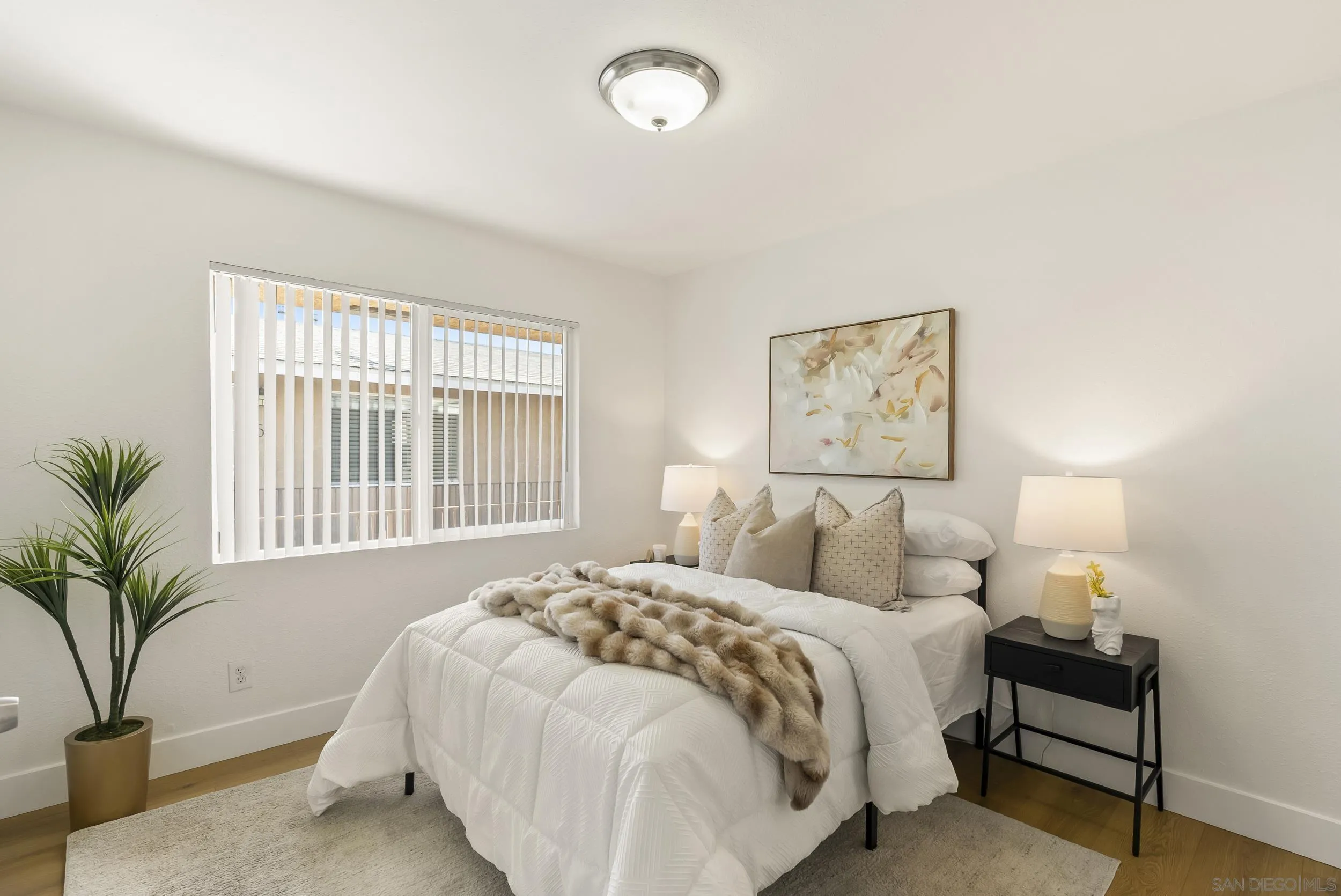 https://cdn.realtyfeed.com/cdn/127/260007431/e5e5965adc0c66db56e773506428d49f.webp
