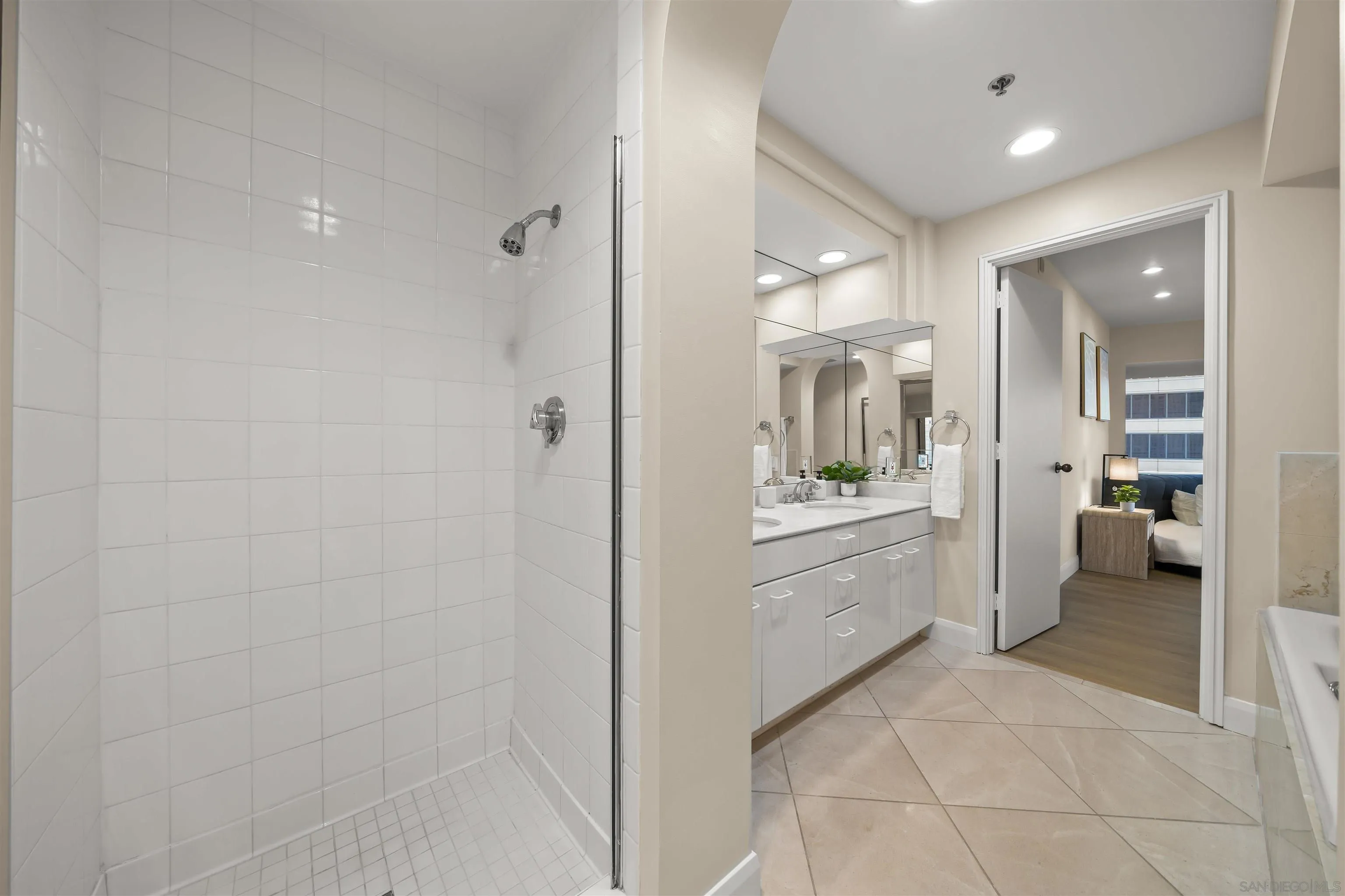 Photo #23: 260007434 Listing: Photo #23