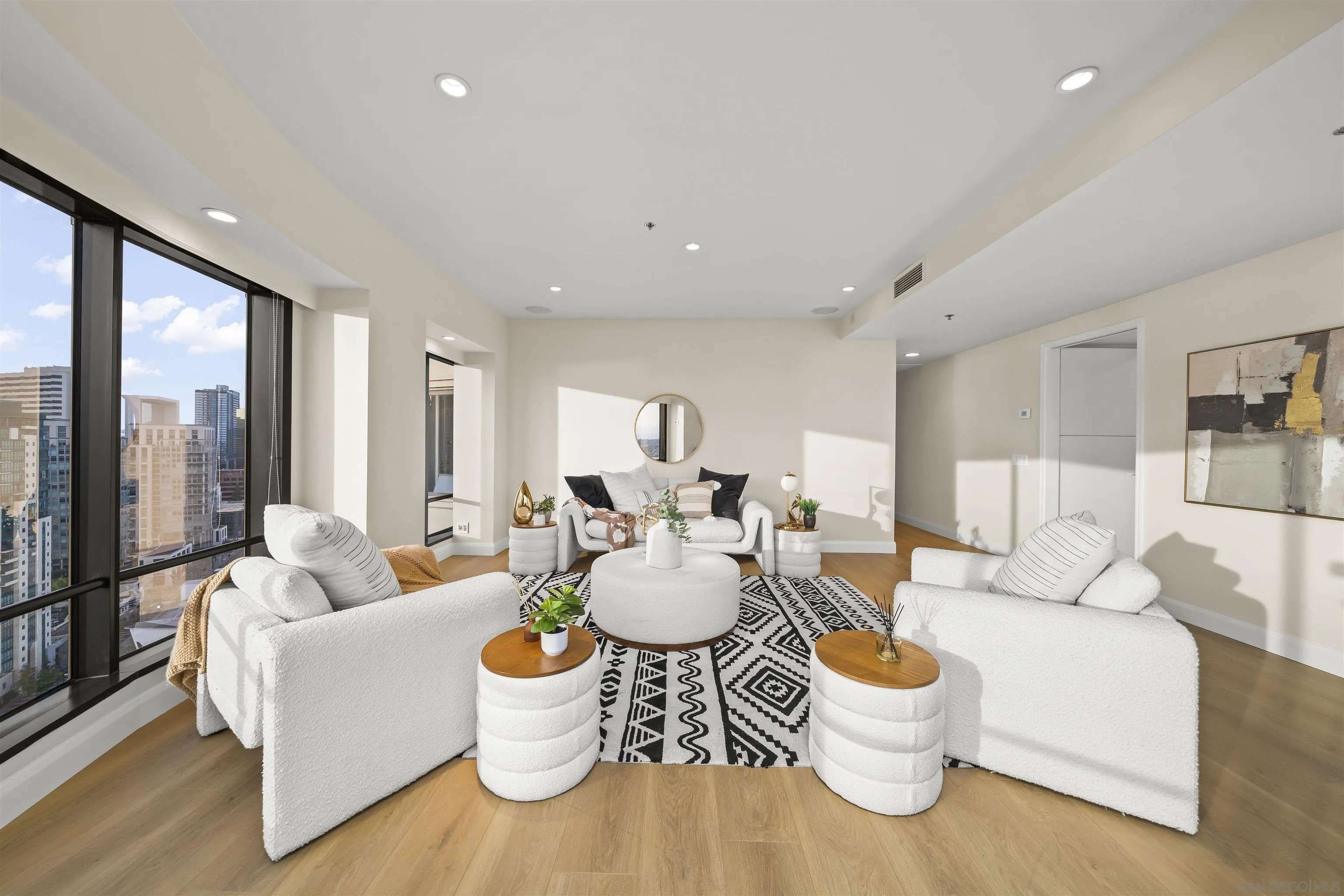 Photo #8: 260007434 Listing: Photo #8