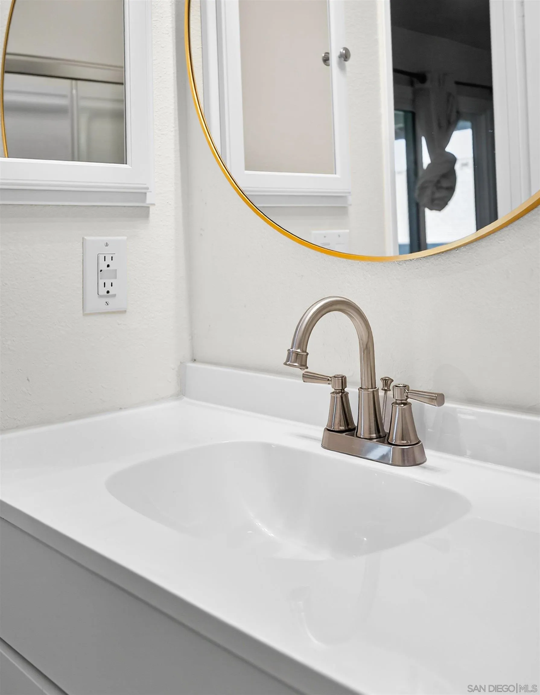 https://cdn.realtyfeed.com/cdn/127/260007449/181e7e921cac153e0f41ac9f33e19b4f.webp