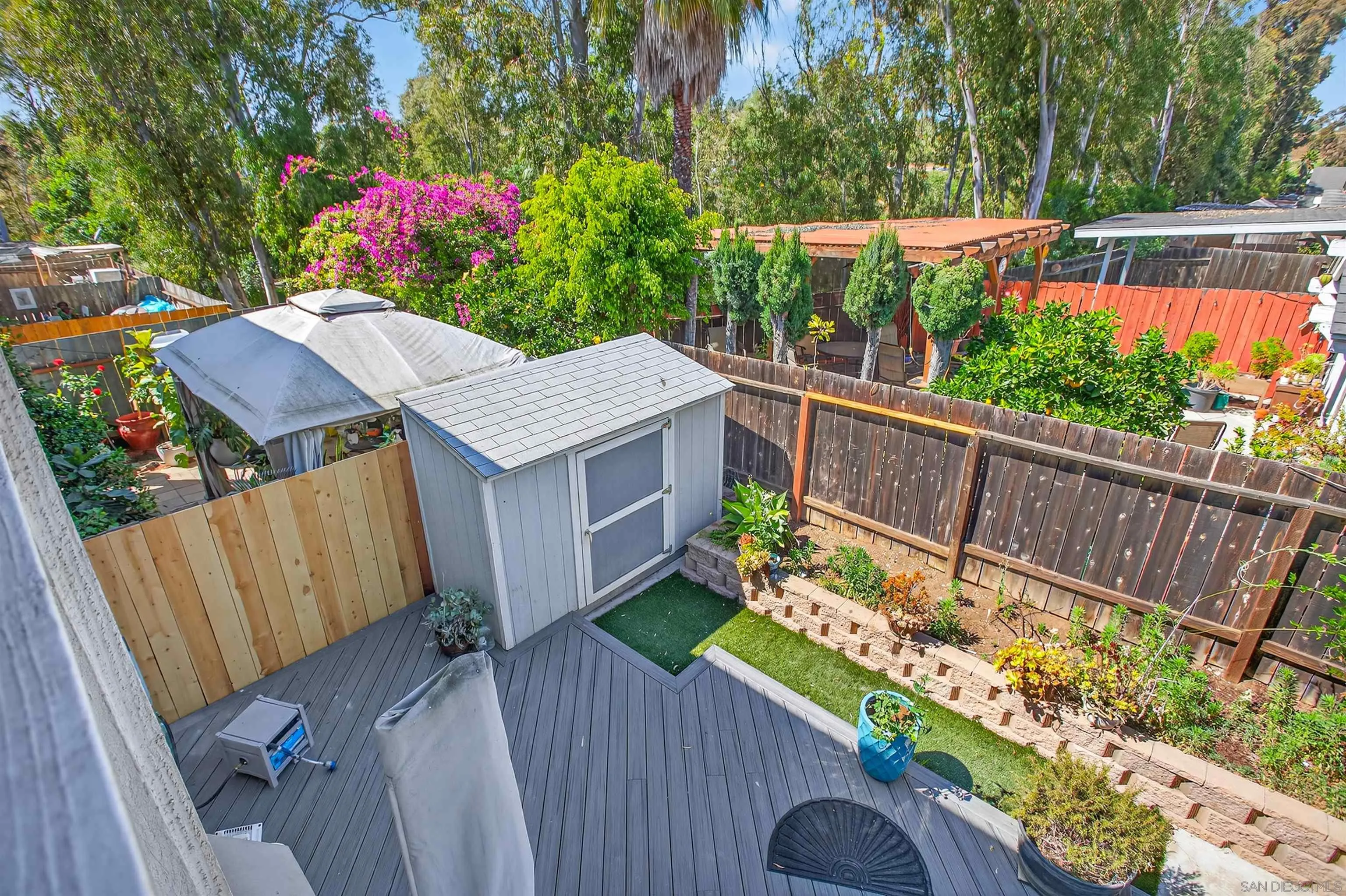 https://cdn.realtyfeed.com/cdn/127/260007449/77f42262a01f854bc6411f6a103095a7.webp
