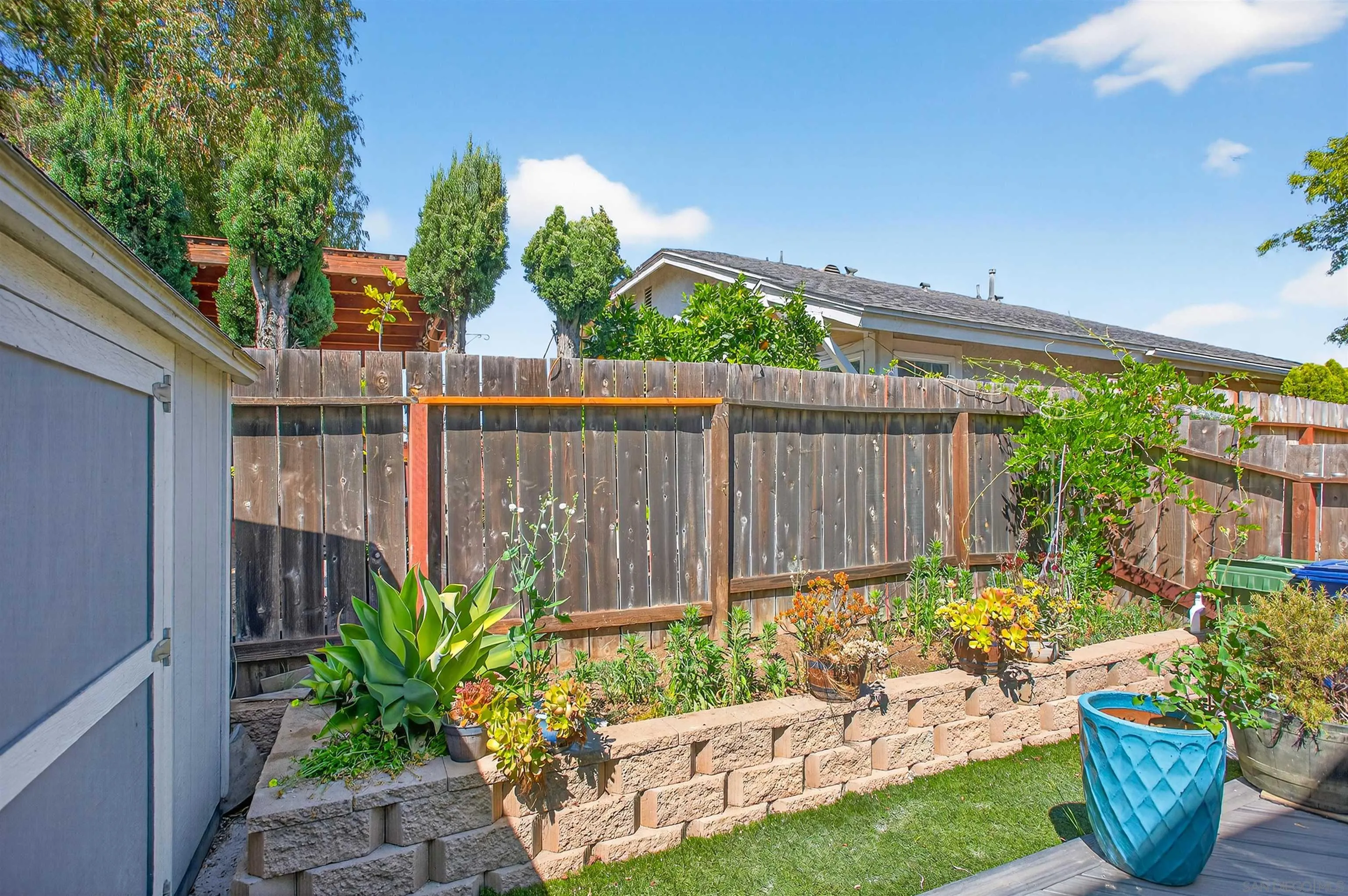 https://cdn.realtyfeed.com/cdn/127/260007449/91b977356819b22a7a84aa2ed241bdd9.webp
