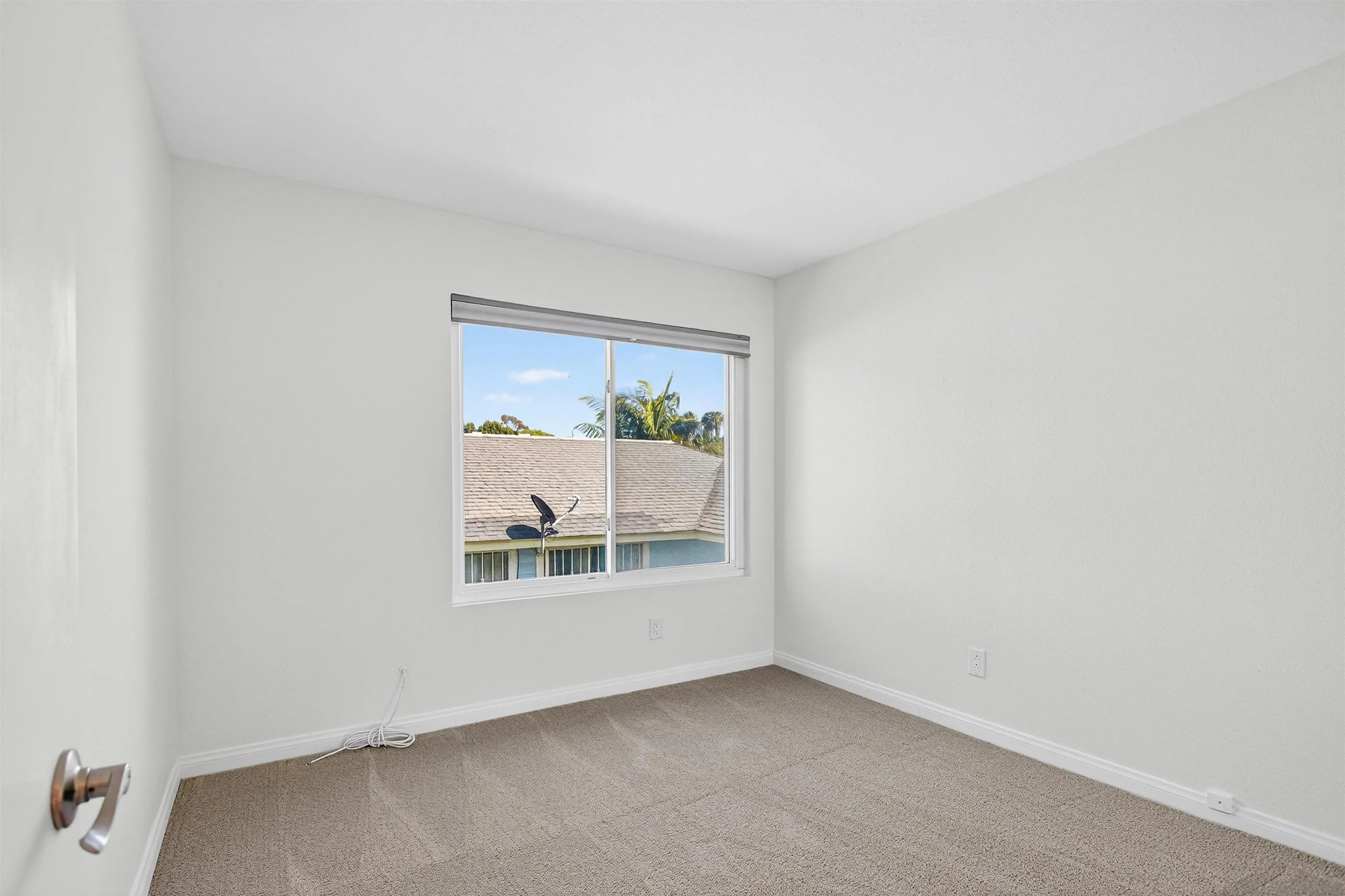 https://cdn.realtyfeed.com/cdn/127/260007449/9b46b4519fb29a9f99206390d66e0249.webp