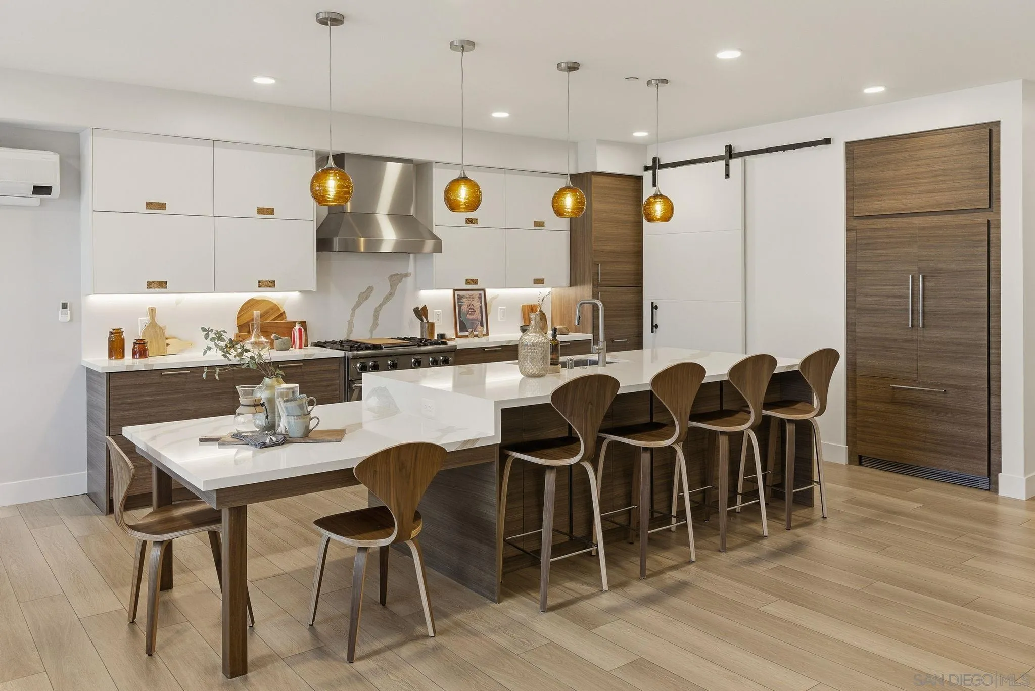 Photo #8: 260007452 Listing: Photo #8