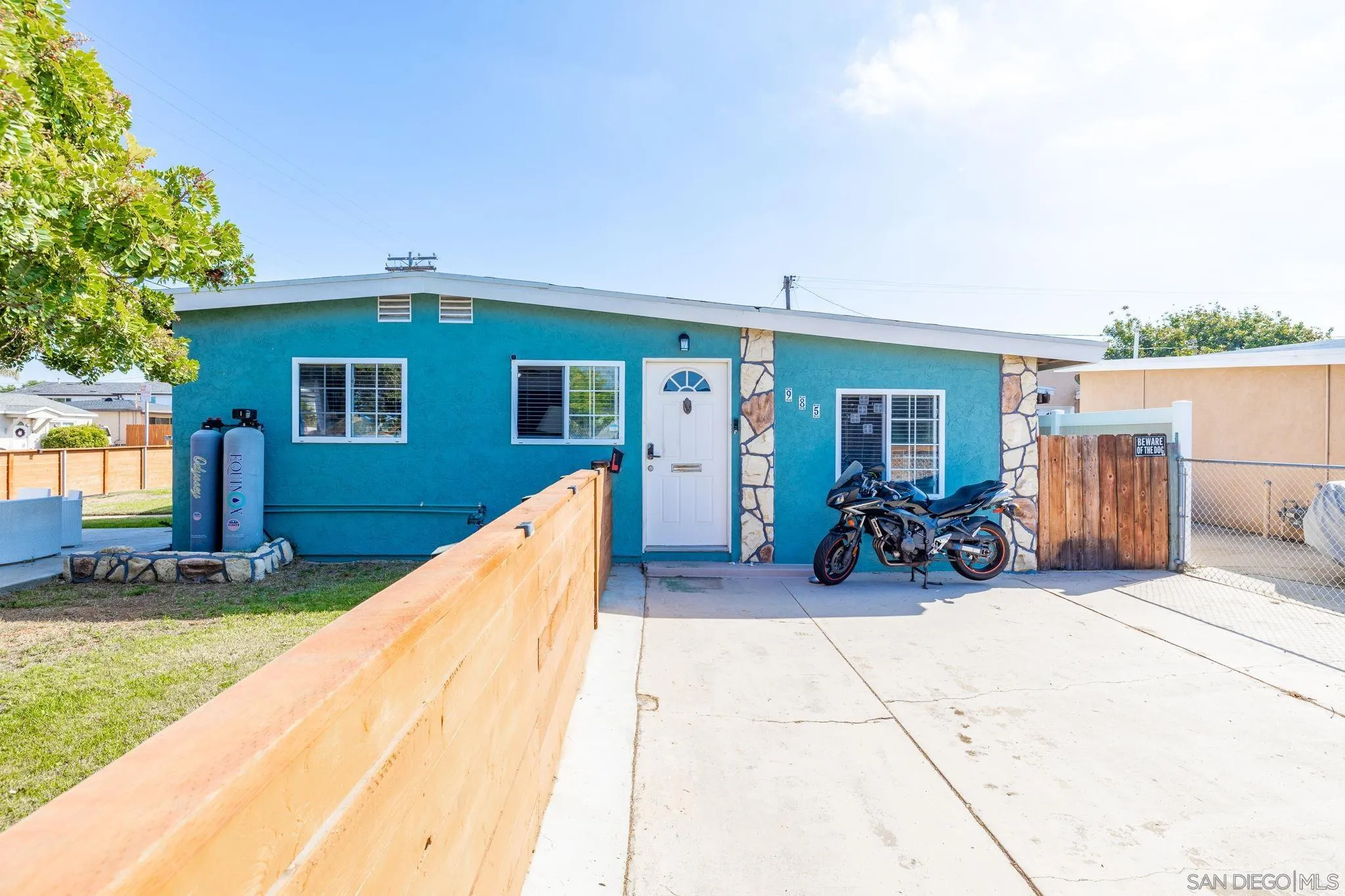 https://cdn.realtyfeed.com/cdn/127/260007454/15a42157aba2c7d3330c13f5ddde0bde.webp